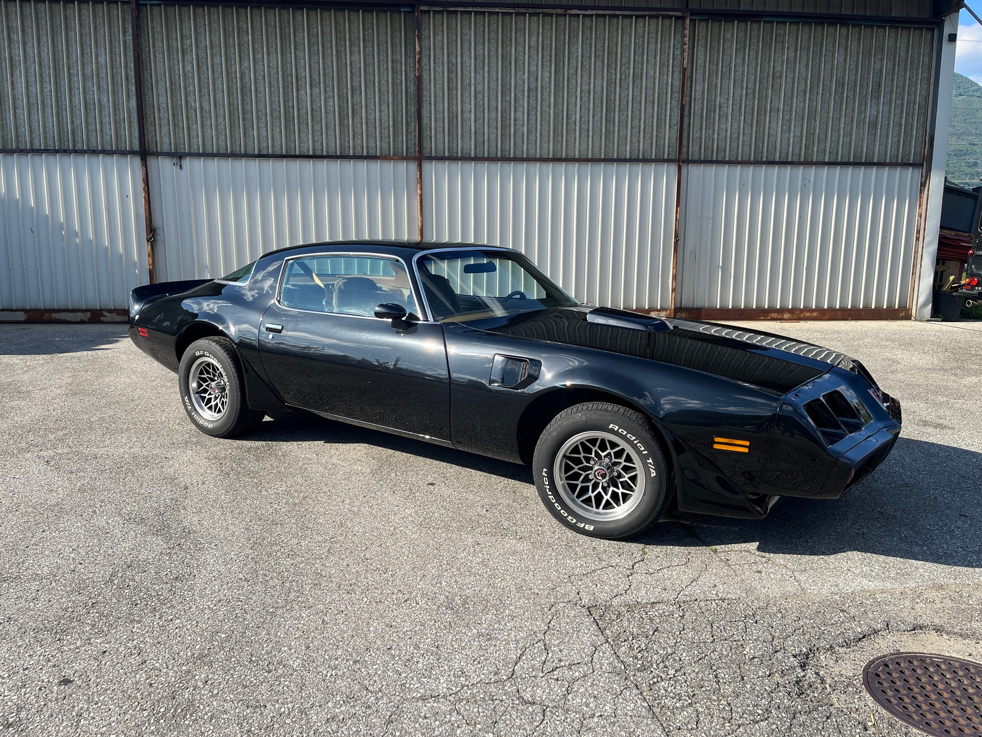 PONTIAC Firebird Trans-AM 403cui