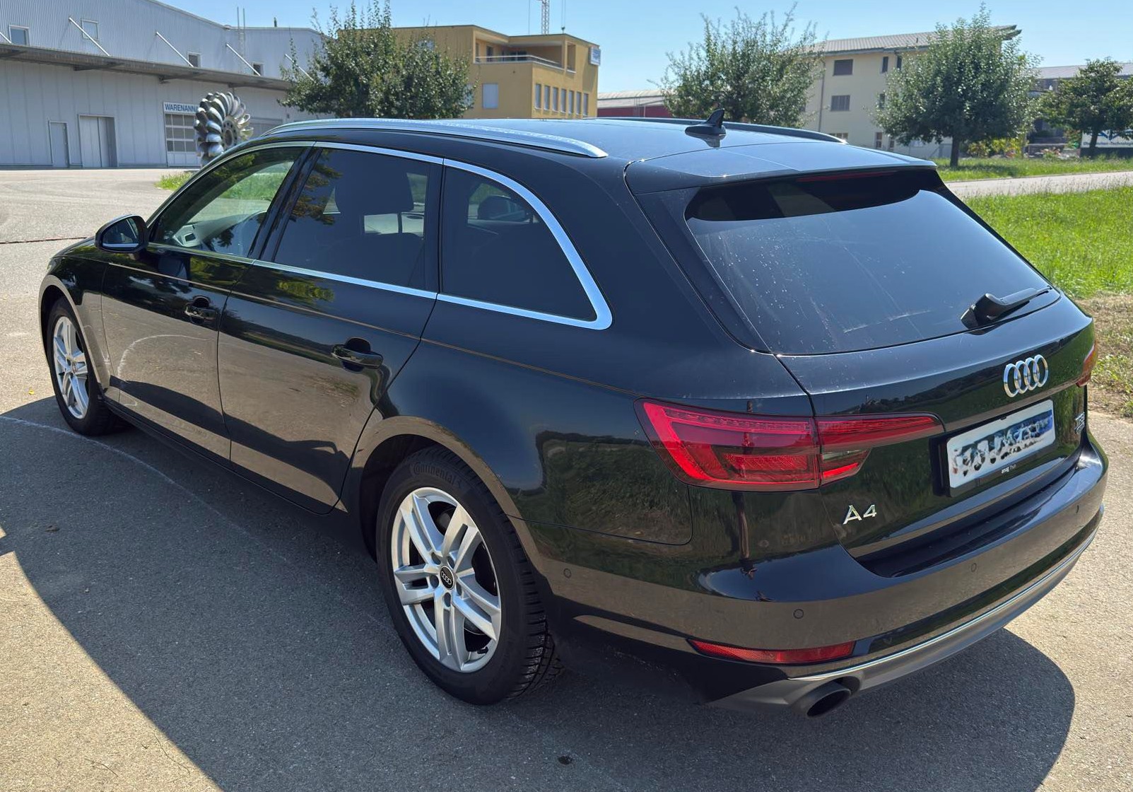 AUDI A4 Avant 2.0 TFSI Sport quattro S-tronic-image-3