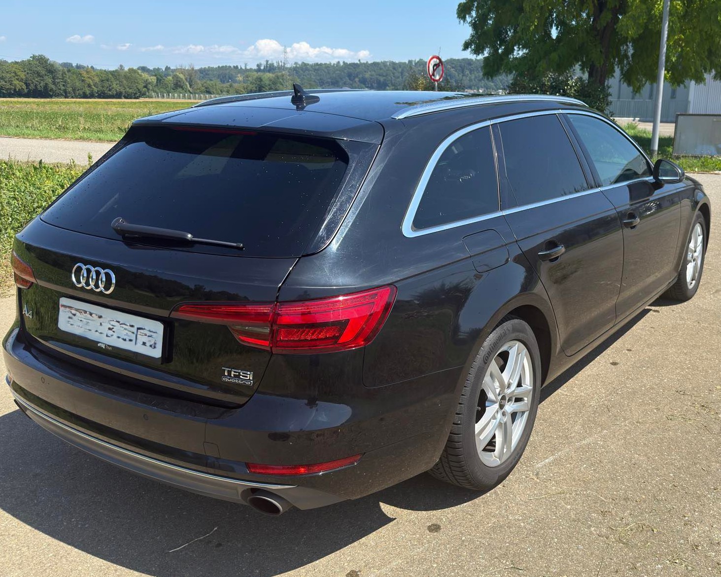 AUDI A4 Avant 2.0 TFSI Sport quattro S-tronic-image-4