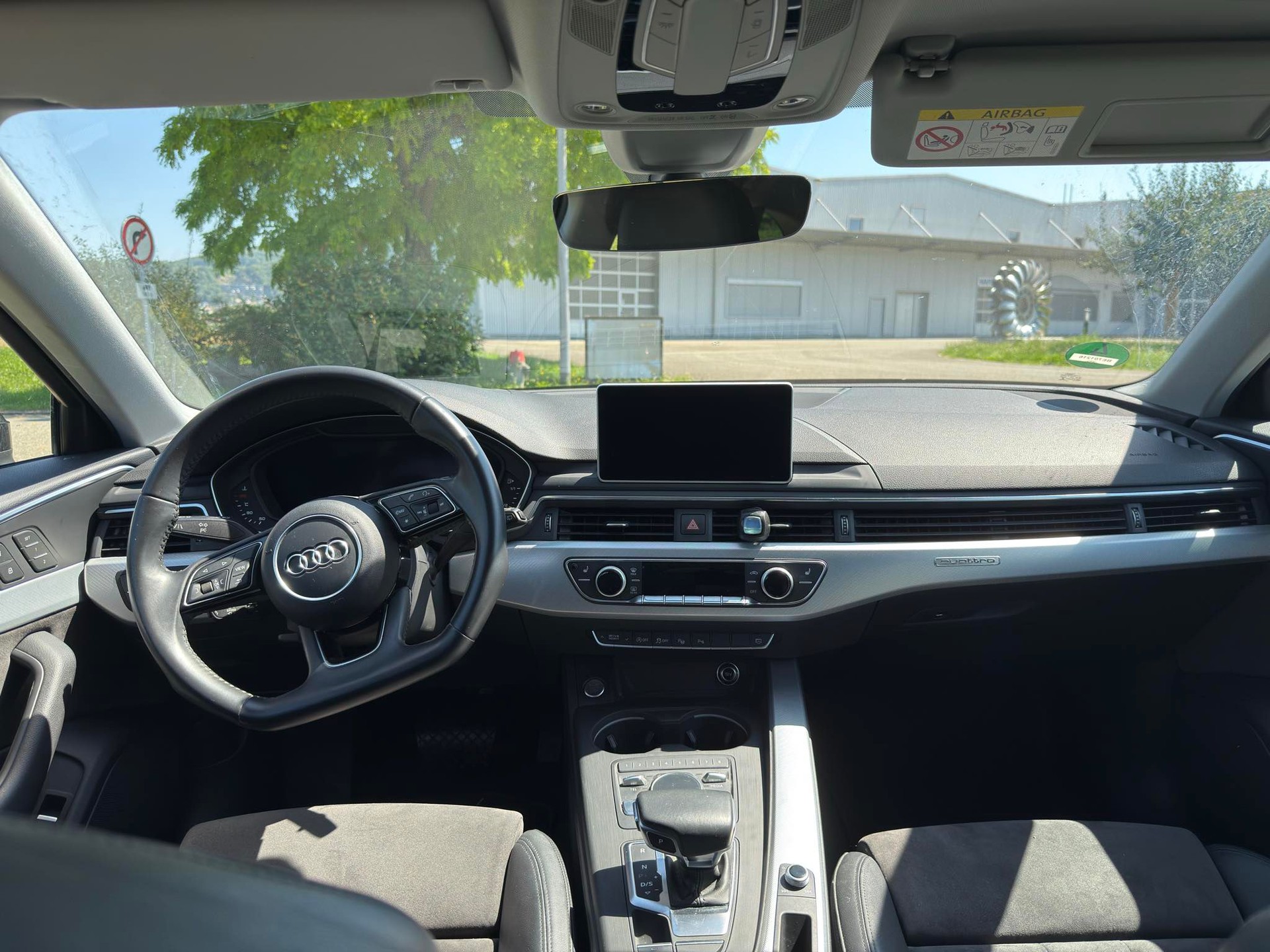 AUDI A4 Avant 2.0 TFSI Sport quattro S-tronic-image-5