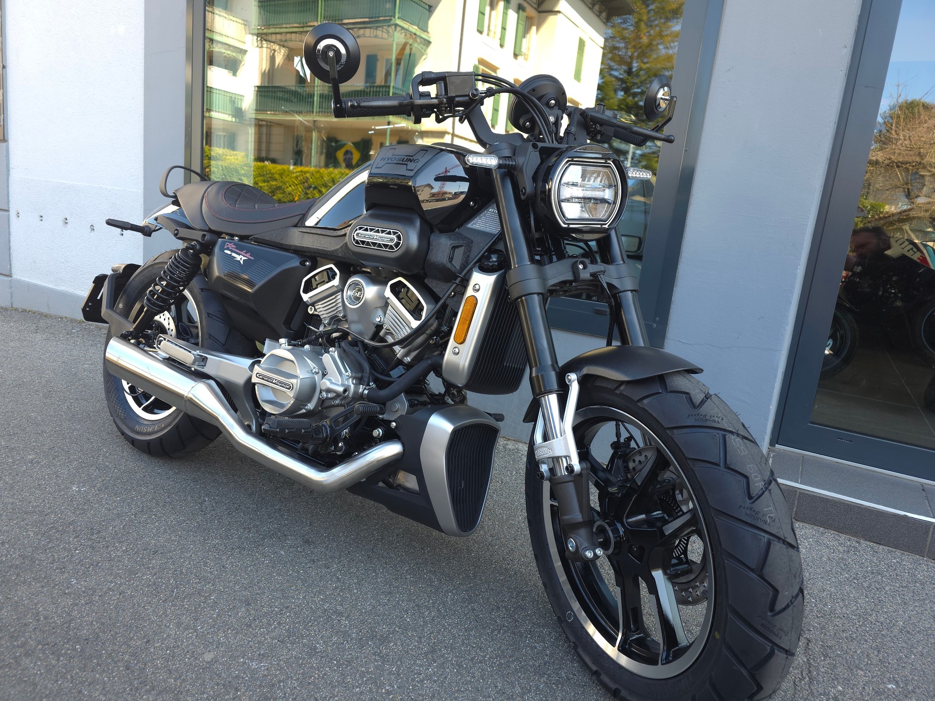 HYOSUNG 125 GV X-image-1