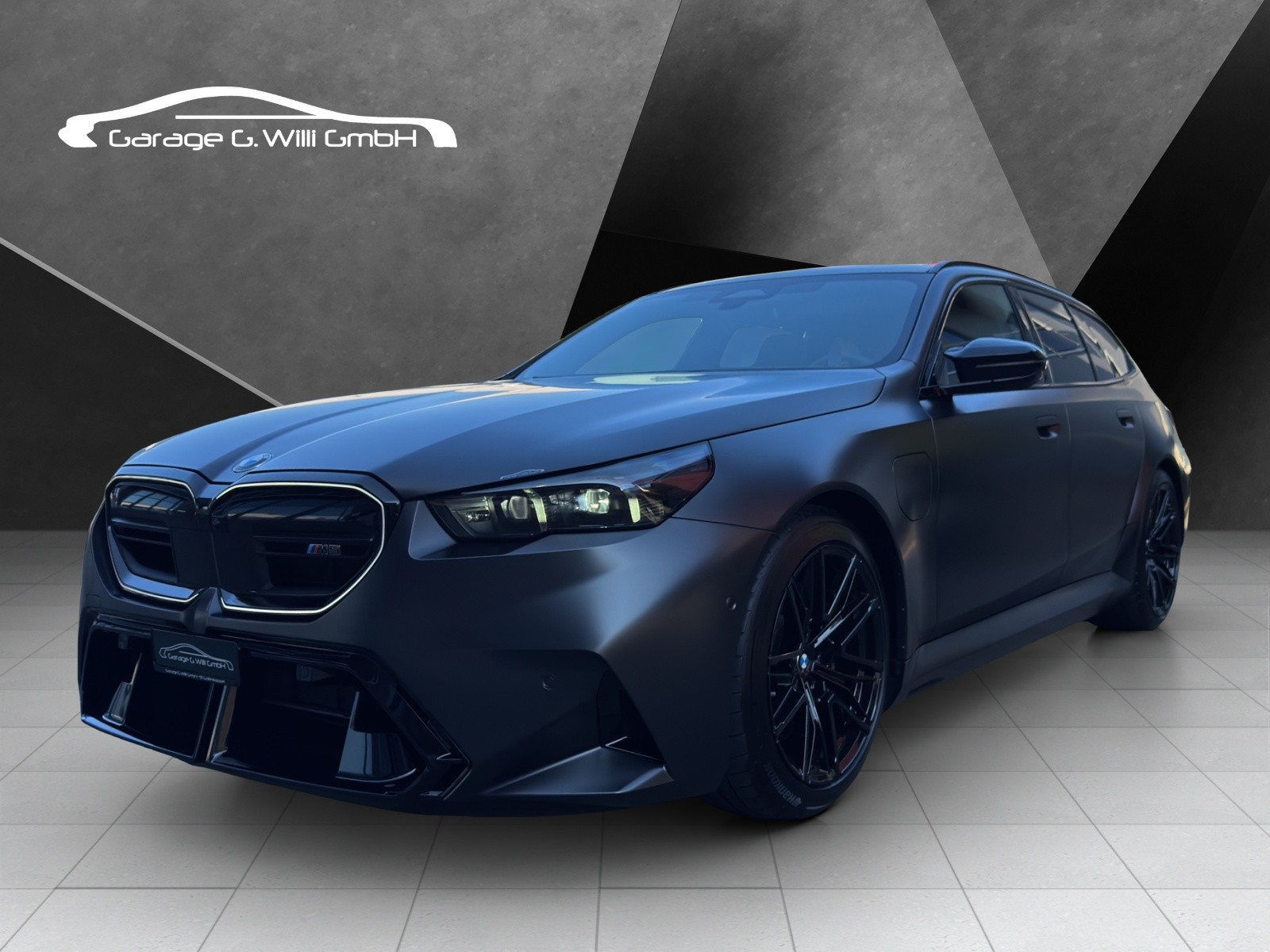 BMW M5 xDrive Touring