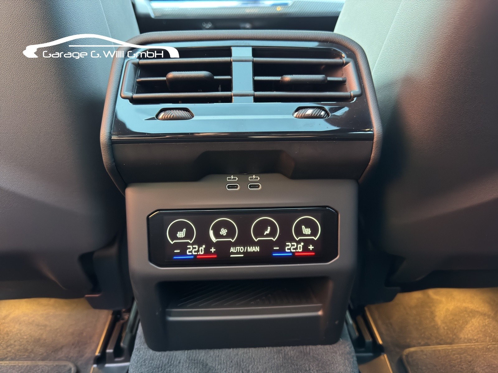 BMW M5 xDrive Touring-image-20