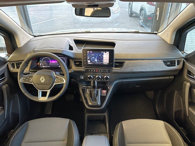 RENAULT Grand Kangoo 1.3 TCe 130 PF Techno EDC-image-8