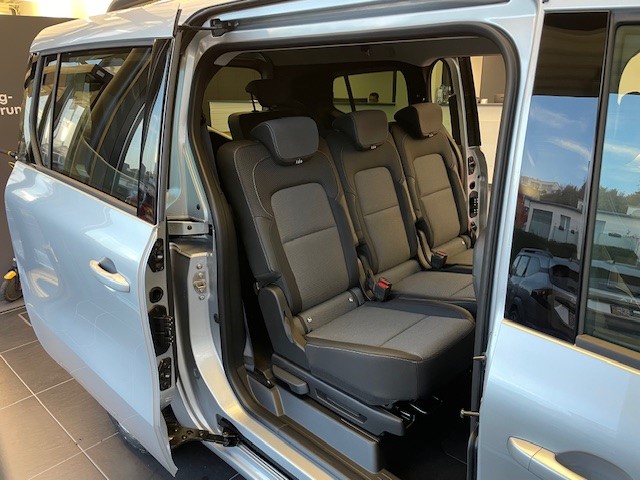 RENAULT Grand Kangoo 1.3 TCe 130 PF Techno EDC-image-12