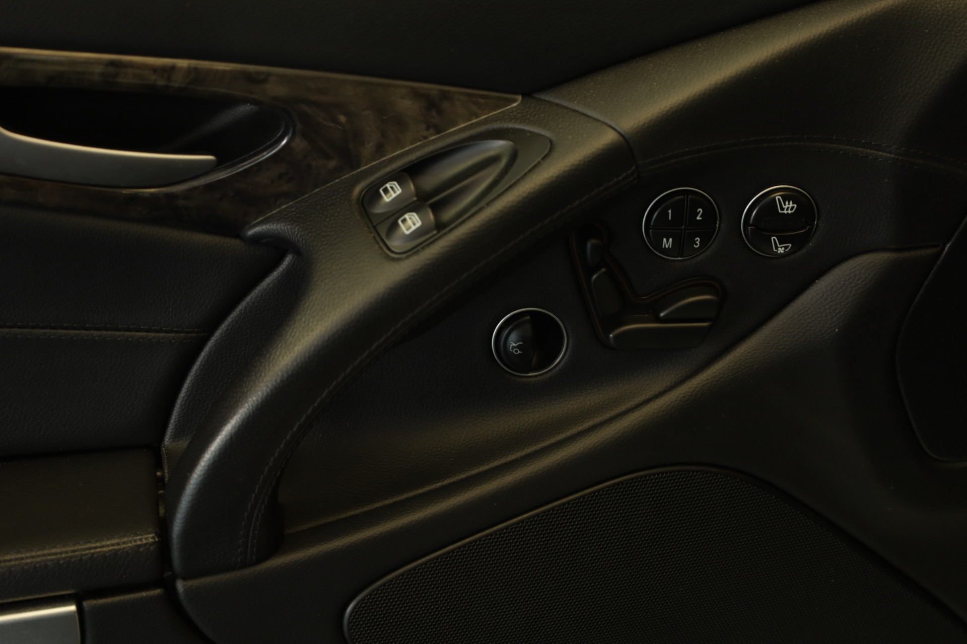 MERCEDES-BENZ SL 350 7G-Tronic-image-12