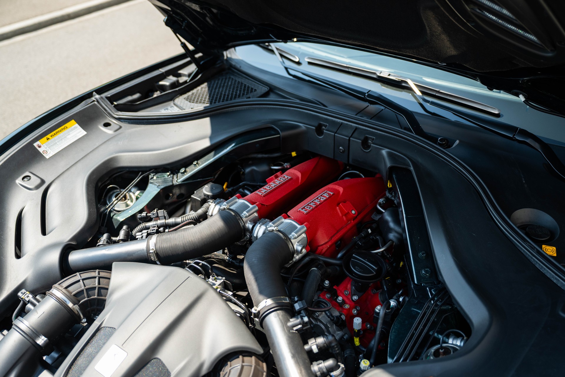 FERRARI Portofino 3.9 V8 T-image-12