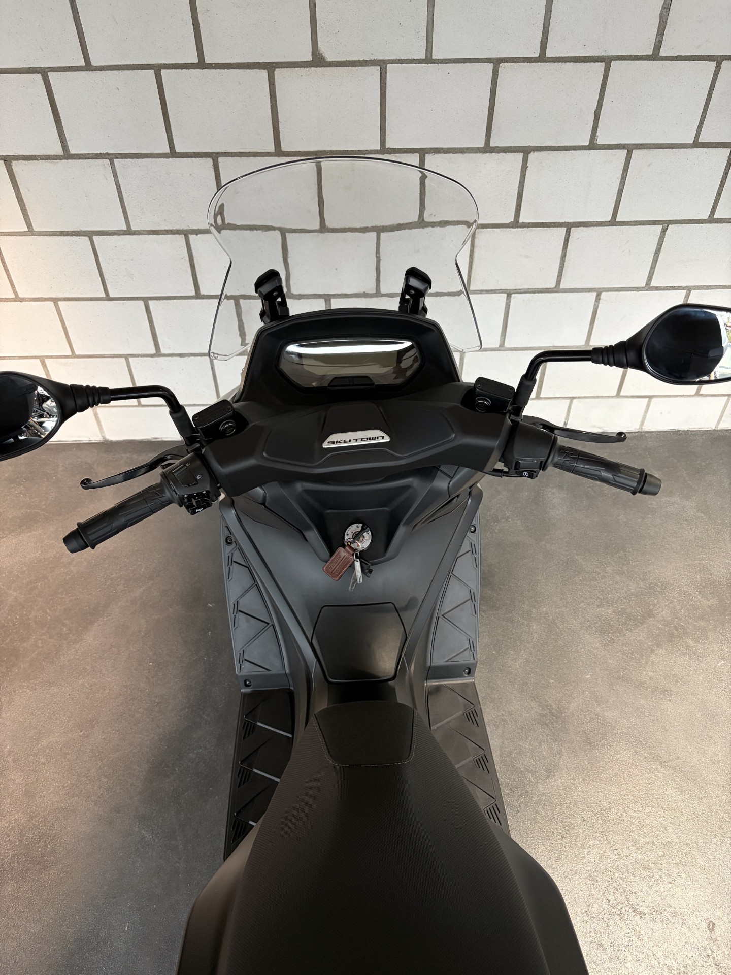 KYMCO Sky Town 125i CBS-image-4