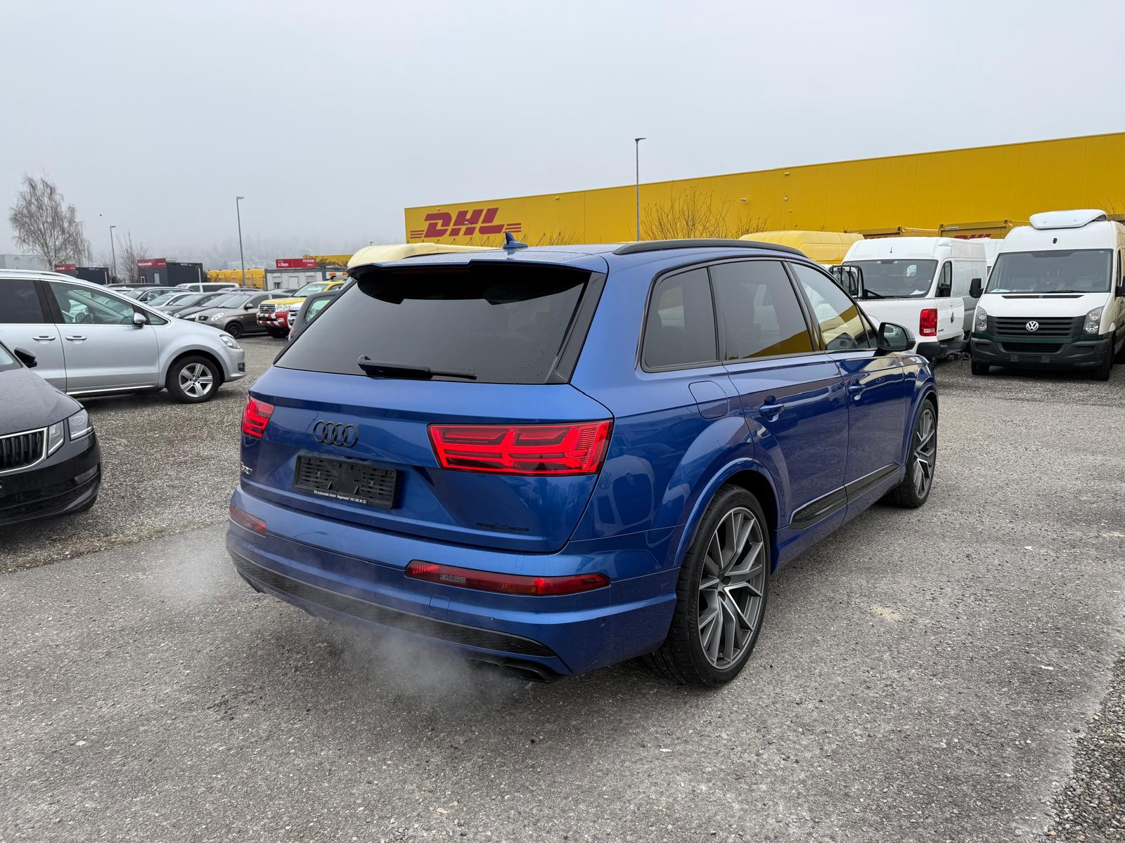 AUDI SQ7 4.0 TDI quattro tiptronic-image-3