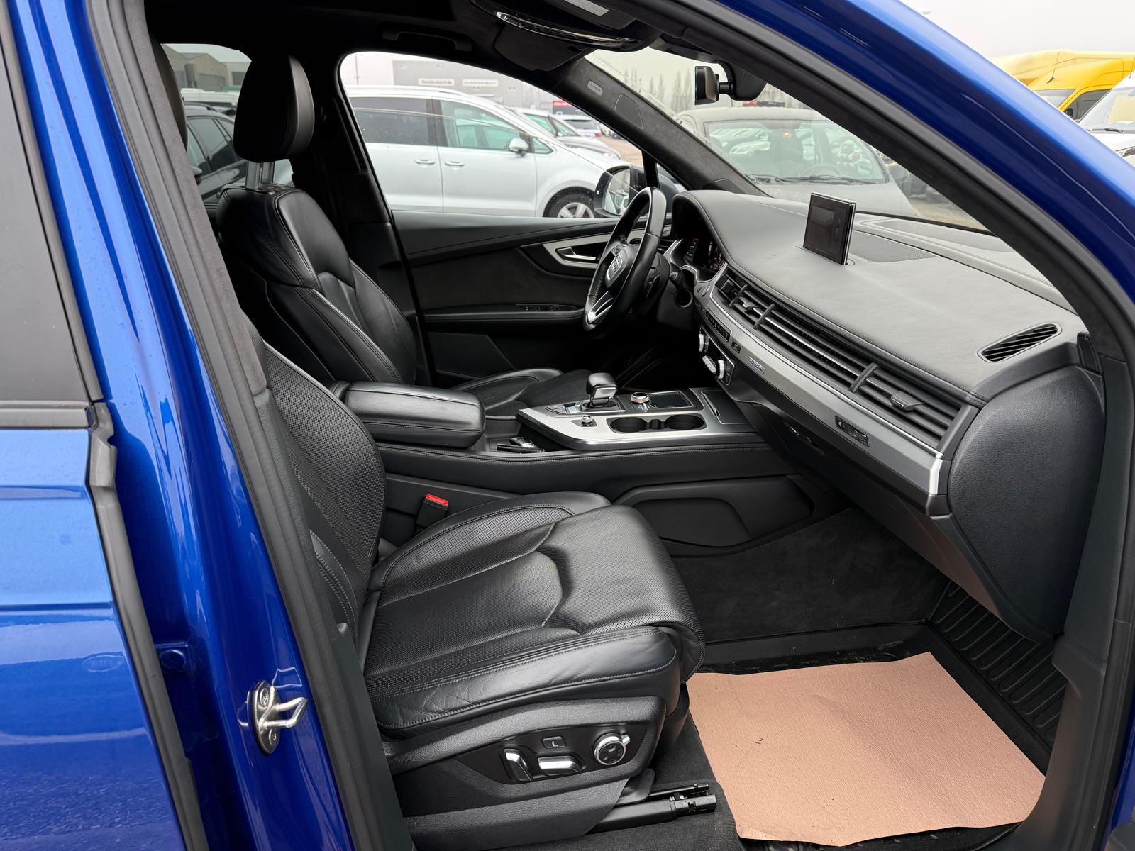 AUDI SQ7 4.0 TDI quattro tiptronic-image-8