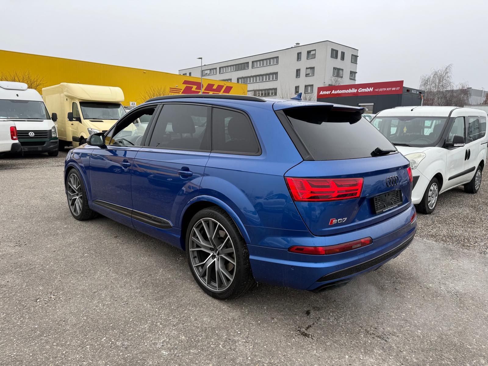 AUDI SQ7 4.0 TDI quattro tiptronic-image-4