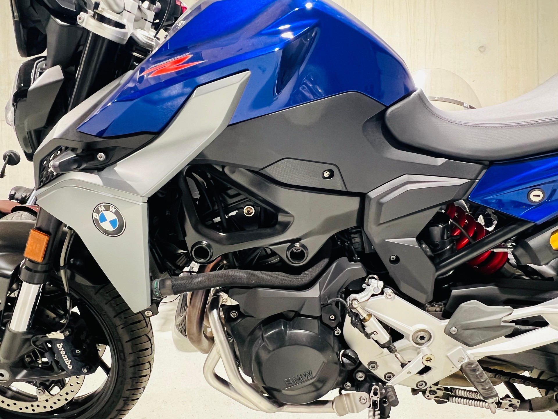 BMW F 900 R A2 ABS-image-5