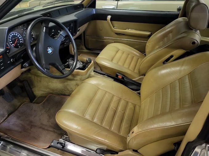BMW 630-showroom-element-2