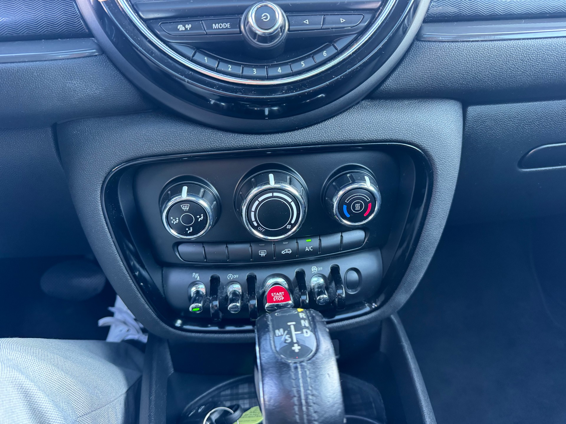 MINI Clubman Cooper Steptronic-image-18