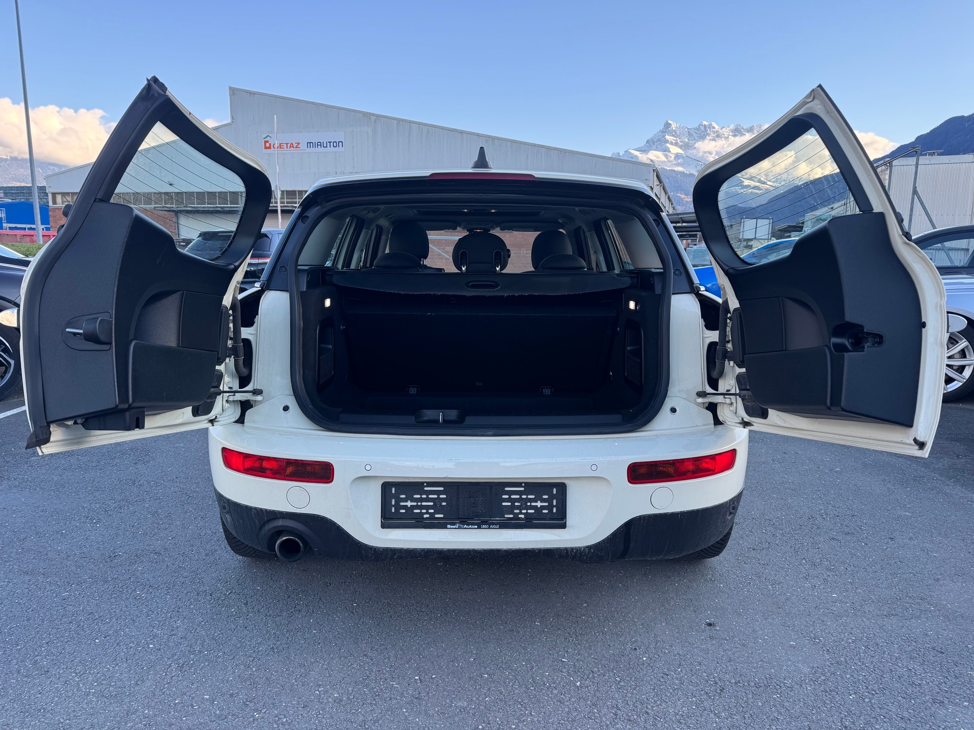 MINI Clubman Cooper Steptronic-image-6