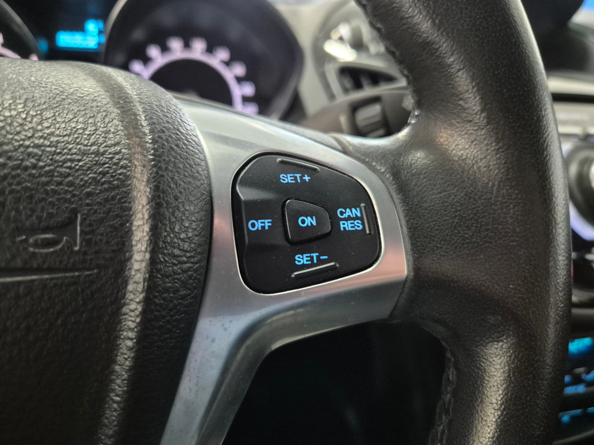 FORD B-Max 1.0 SCTi Titanium-image-7