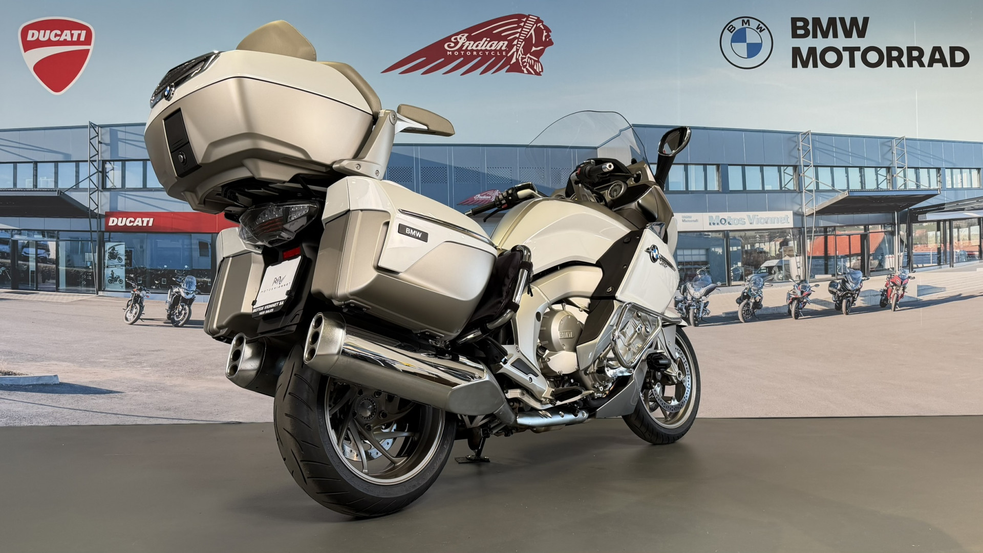 BMW K 1600 GTL Exclusive-image-4