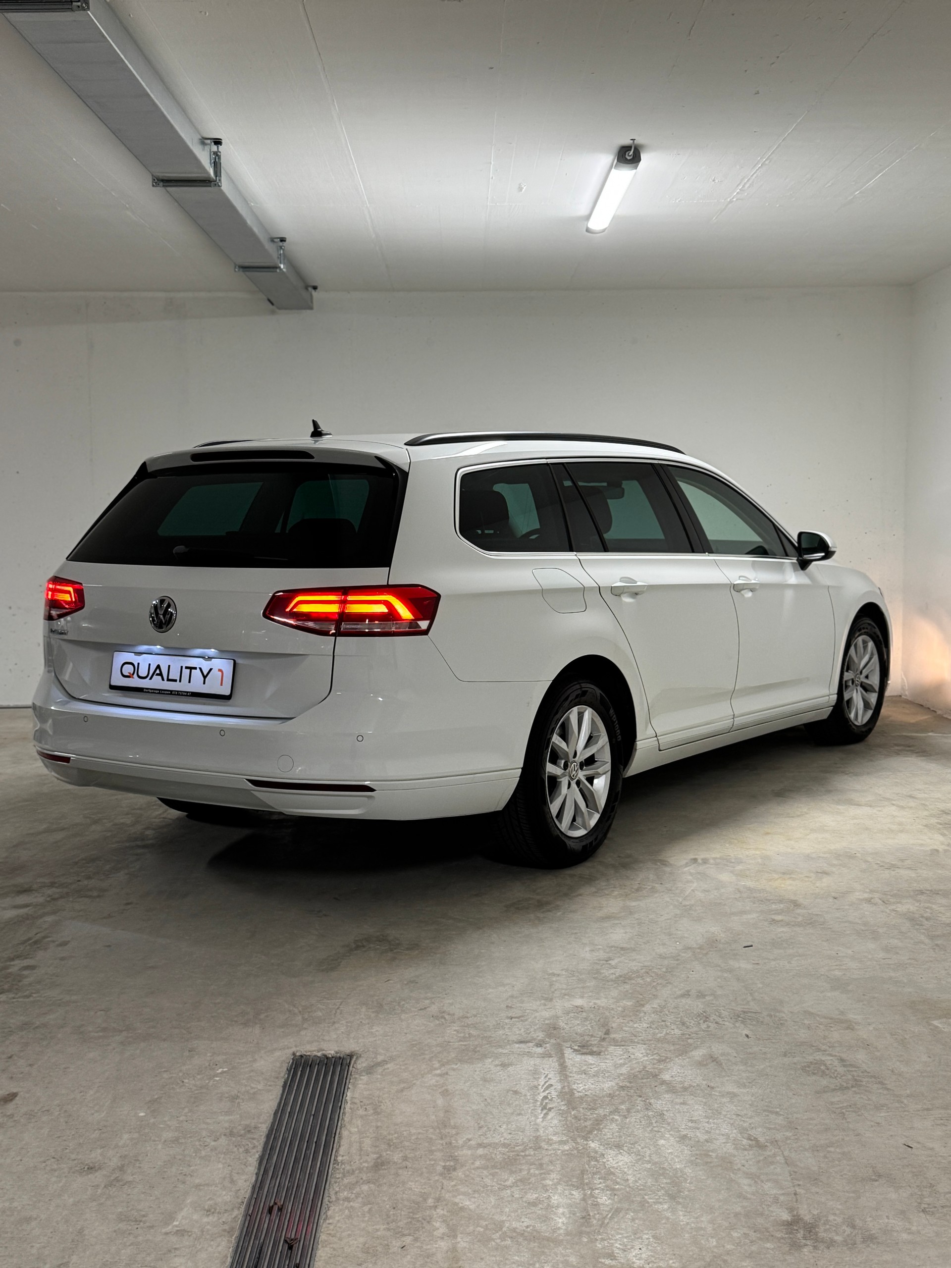 VW Passat Variant 2.0 TDI BMT Comfortline DSG-image-3