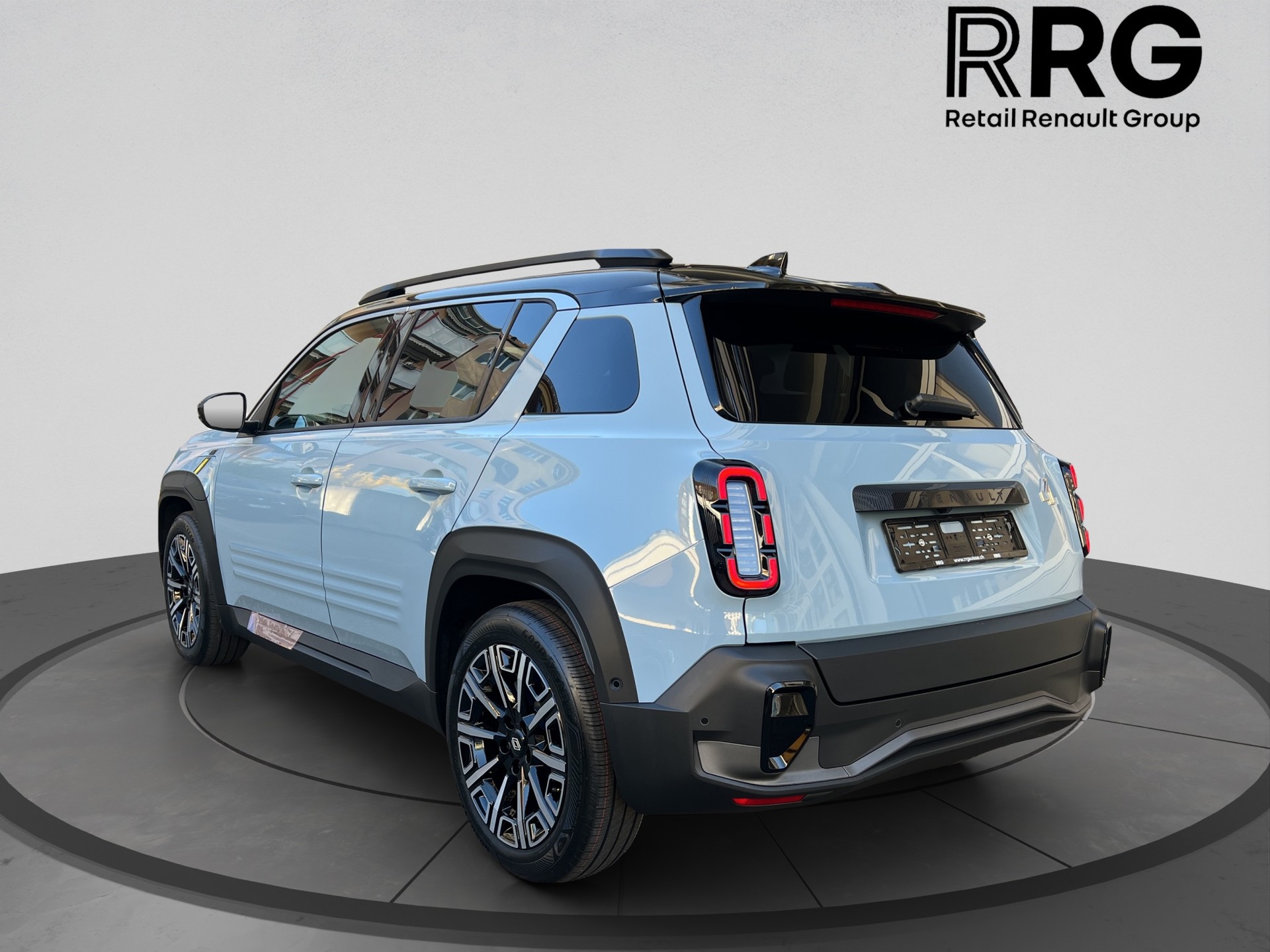 RENAULT R4 E-Tech Comfort Range 52 kWh Techno-image-3