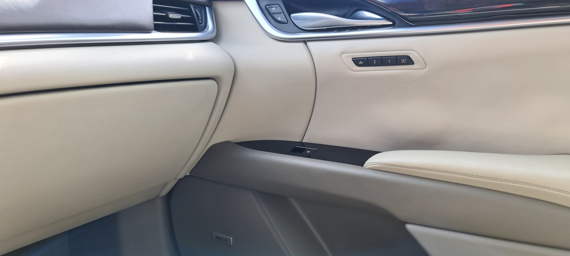 CADILLAC V Allrad 3.6 Liter 420 PS-image-27