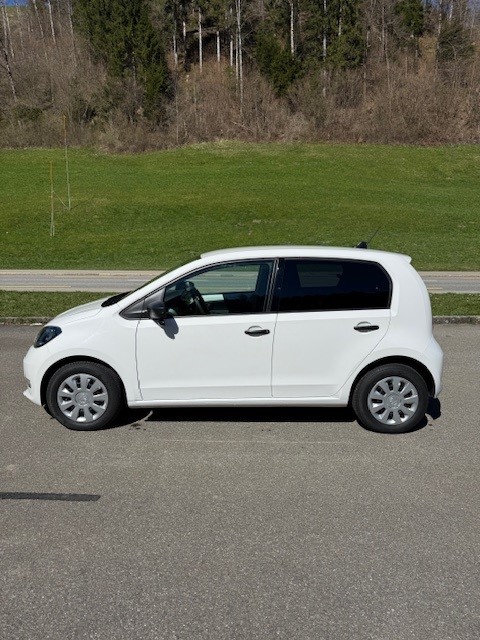 SKODA Citigo e Ambition-showroom-element-3