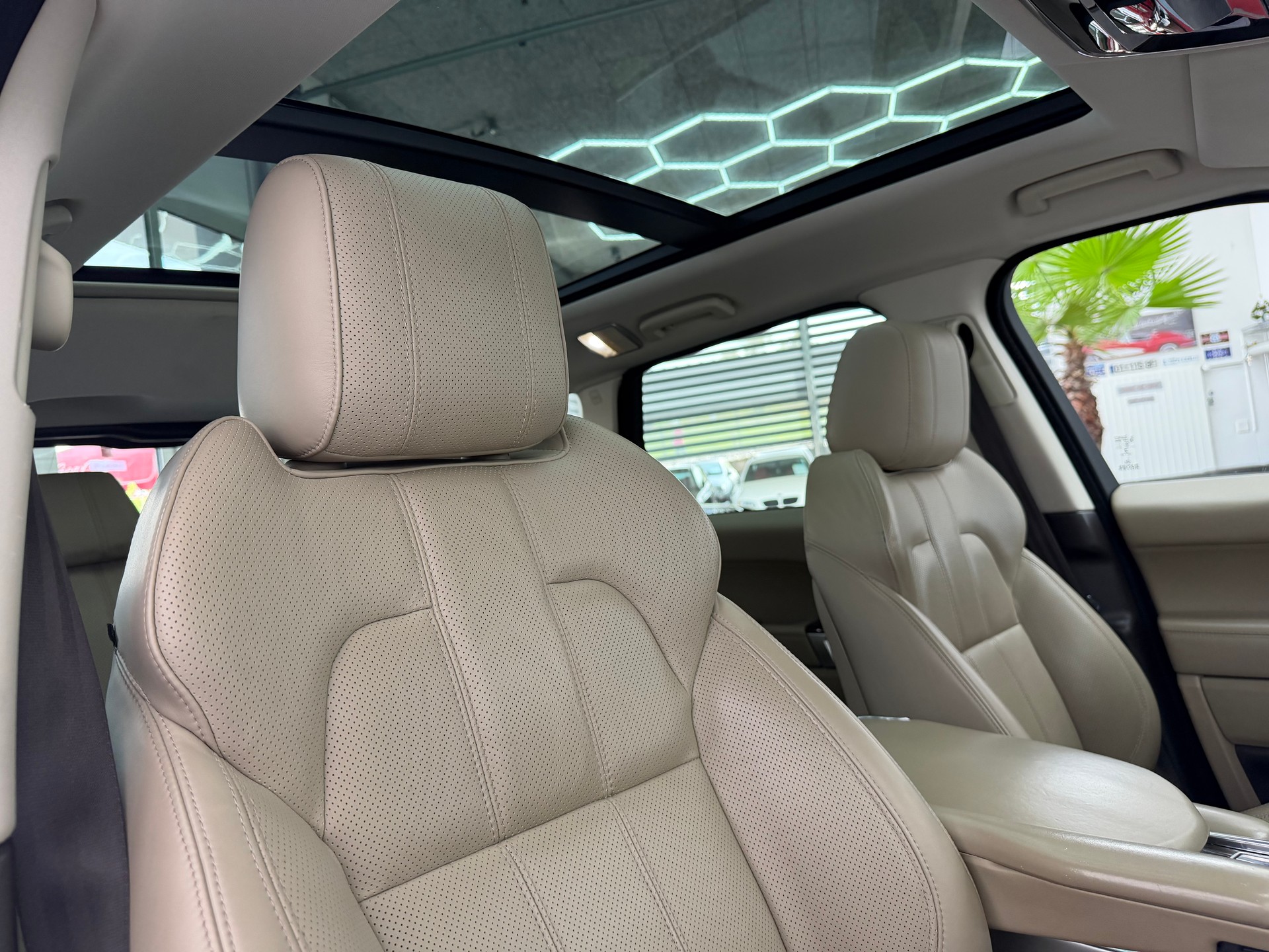 LAND ROVER Range Rover Sport 3.0 SDV6 HSE Automatic⭐️-image-16