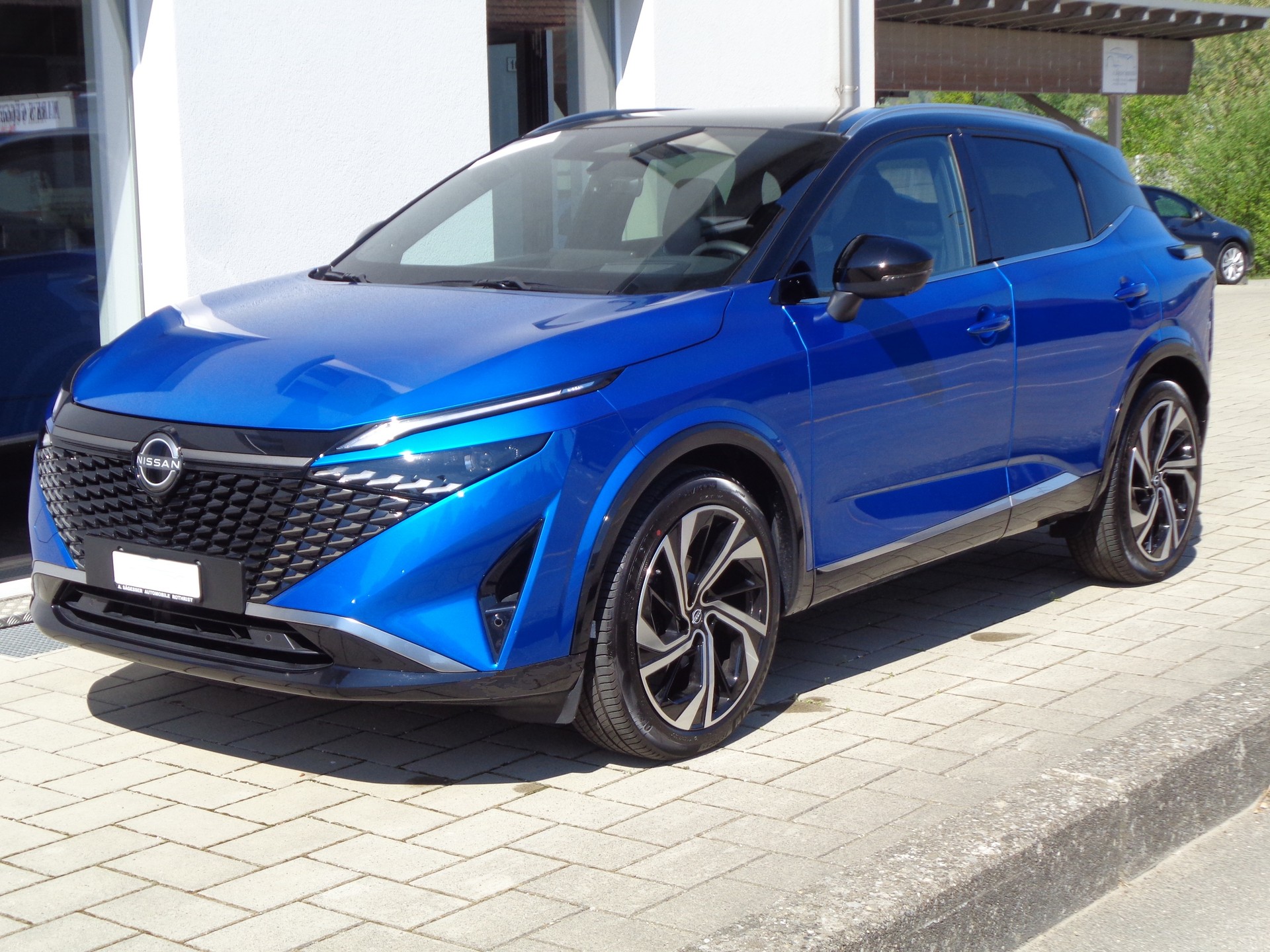 NISSAN Qashqai 1.3 DIG-T MHEV Tekna+ Xtronic 4x4-showroom-element-3