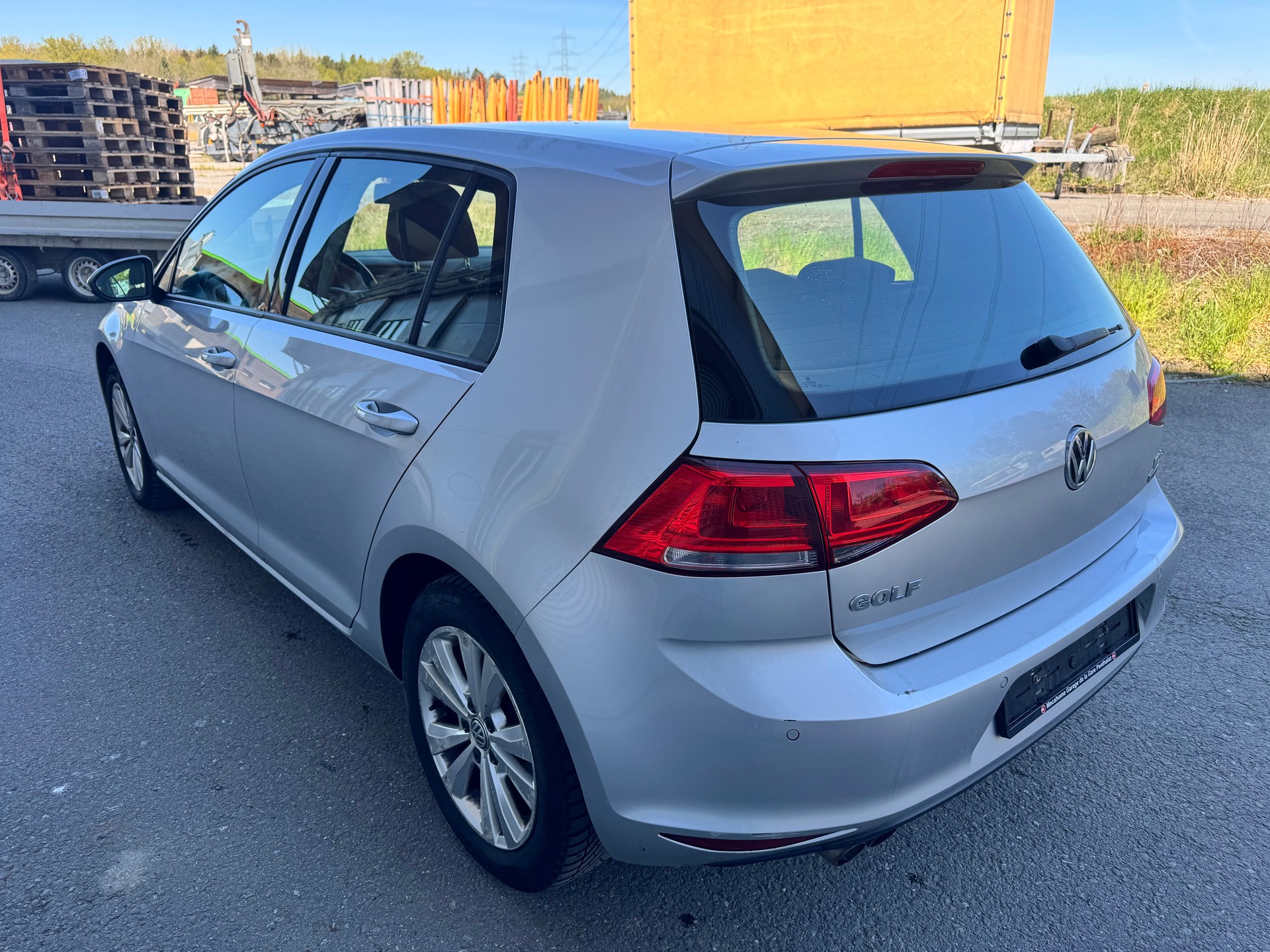VW Golf 1.6 TDI Comfortline 4Motion-image-3