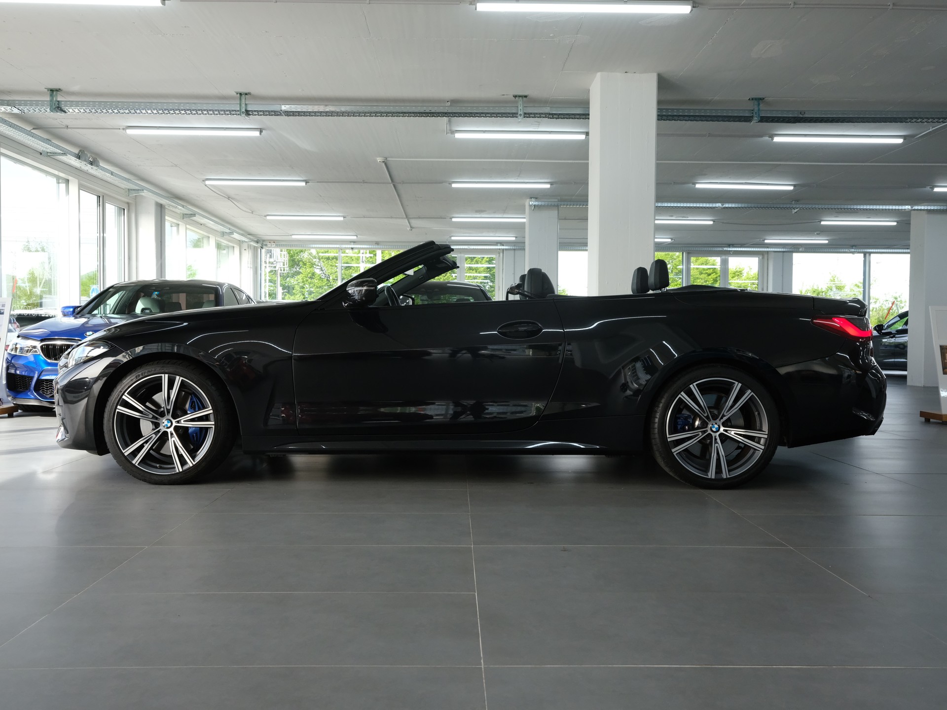 BMW M440i xDrive 48V Cabriolet Steptronic *AHK 1800KG* HEAD-UP*-image-5