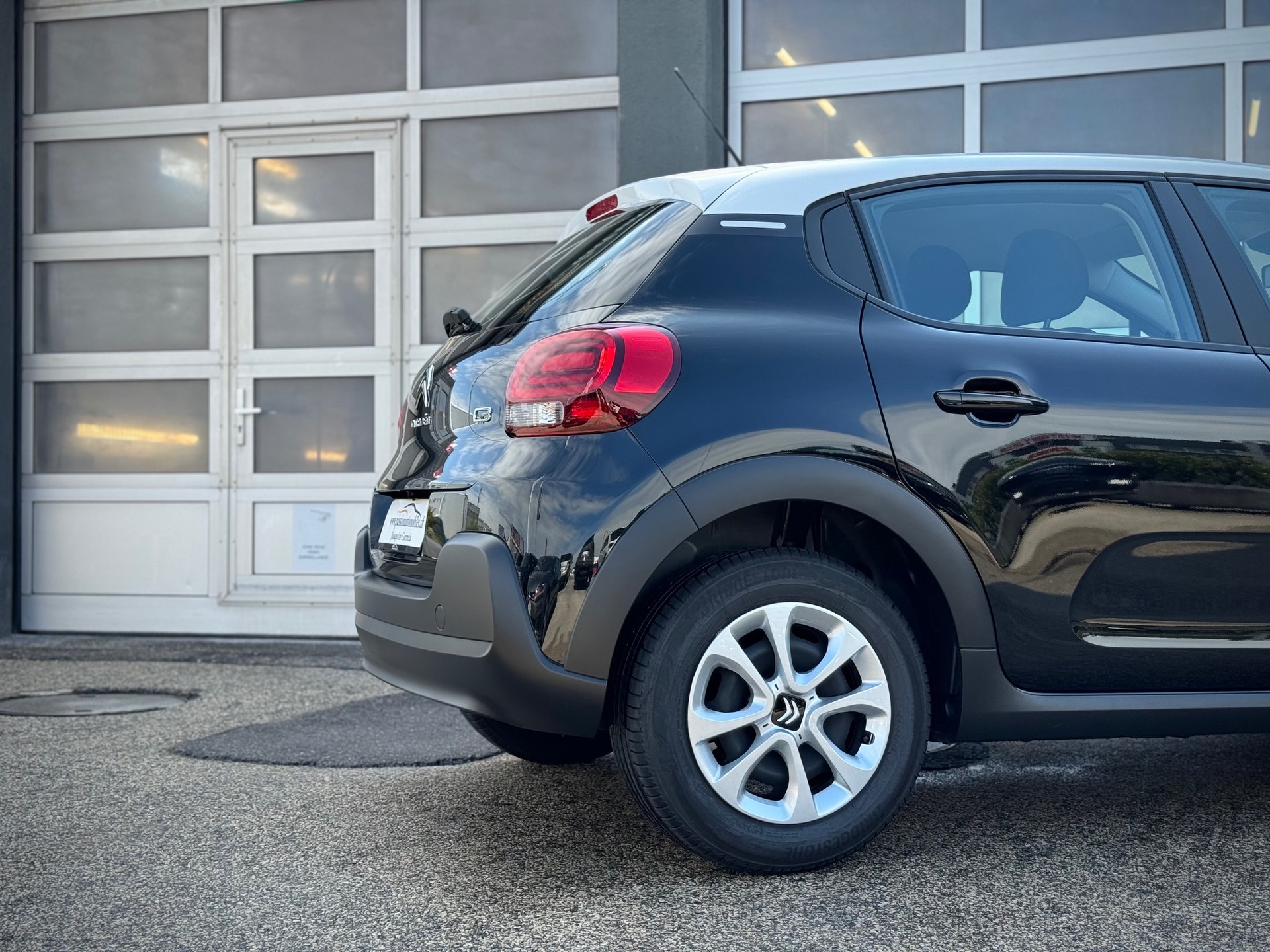 CITROEN C3 1.2i PureTech You! - Véhicule Suisse (CH)-image-3