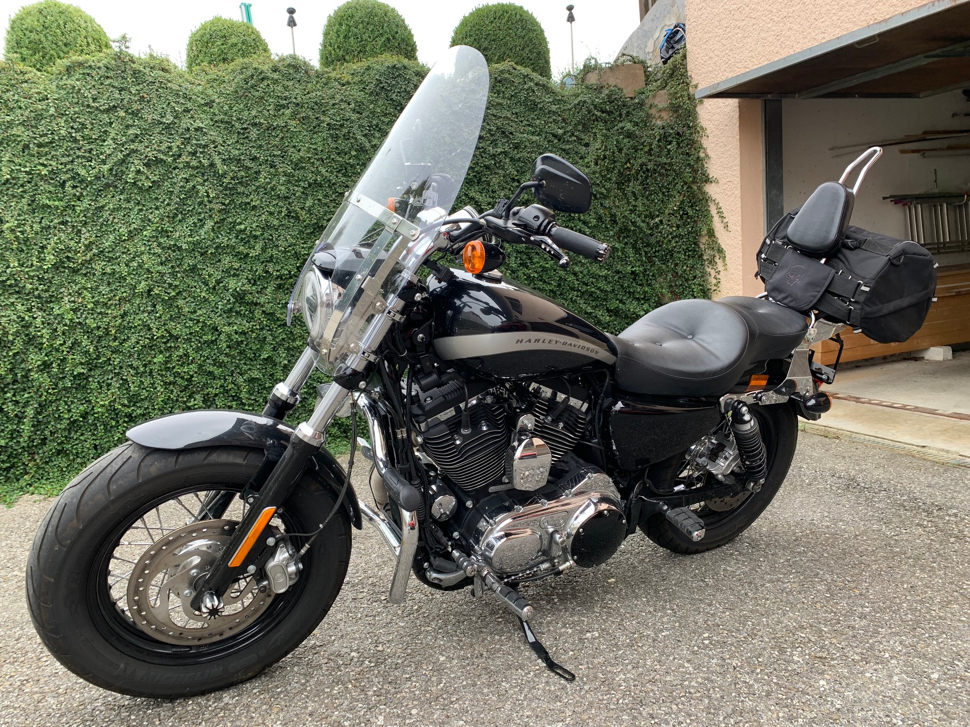 HARLEY-DAVIDSON XL 1200 C Sportster Custom ABS-image-3