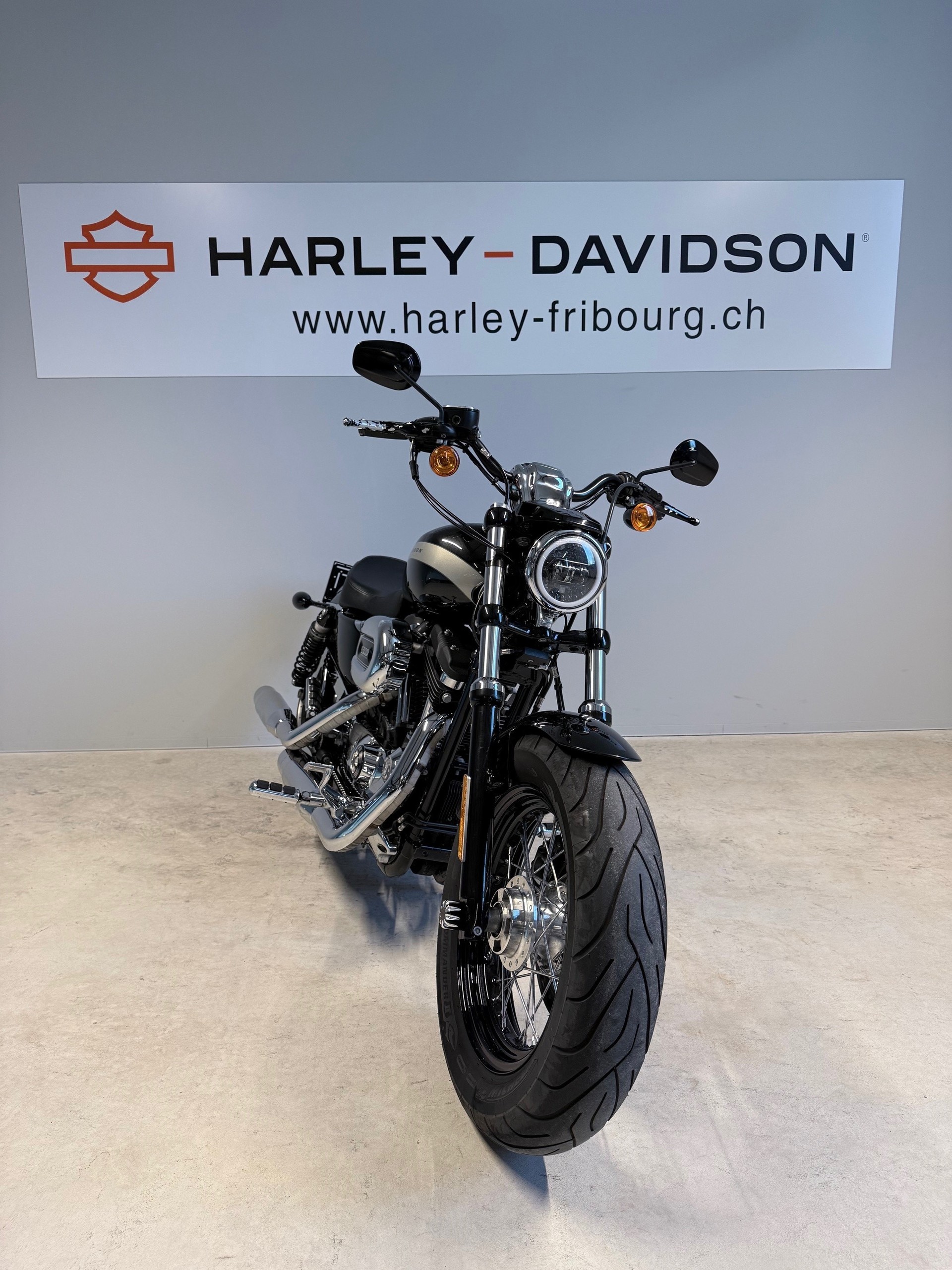HARLEY-DAVIDSON XL 1200 C Sportster Custom ABS-image-1