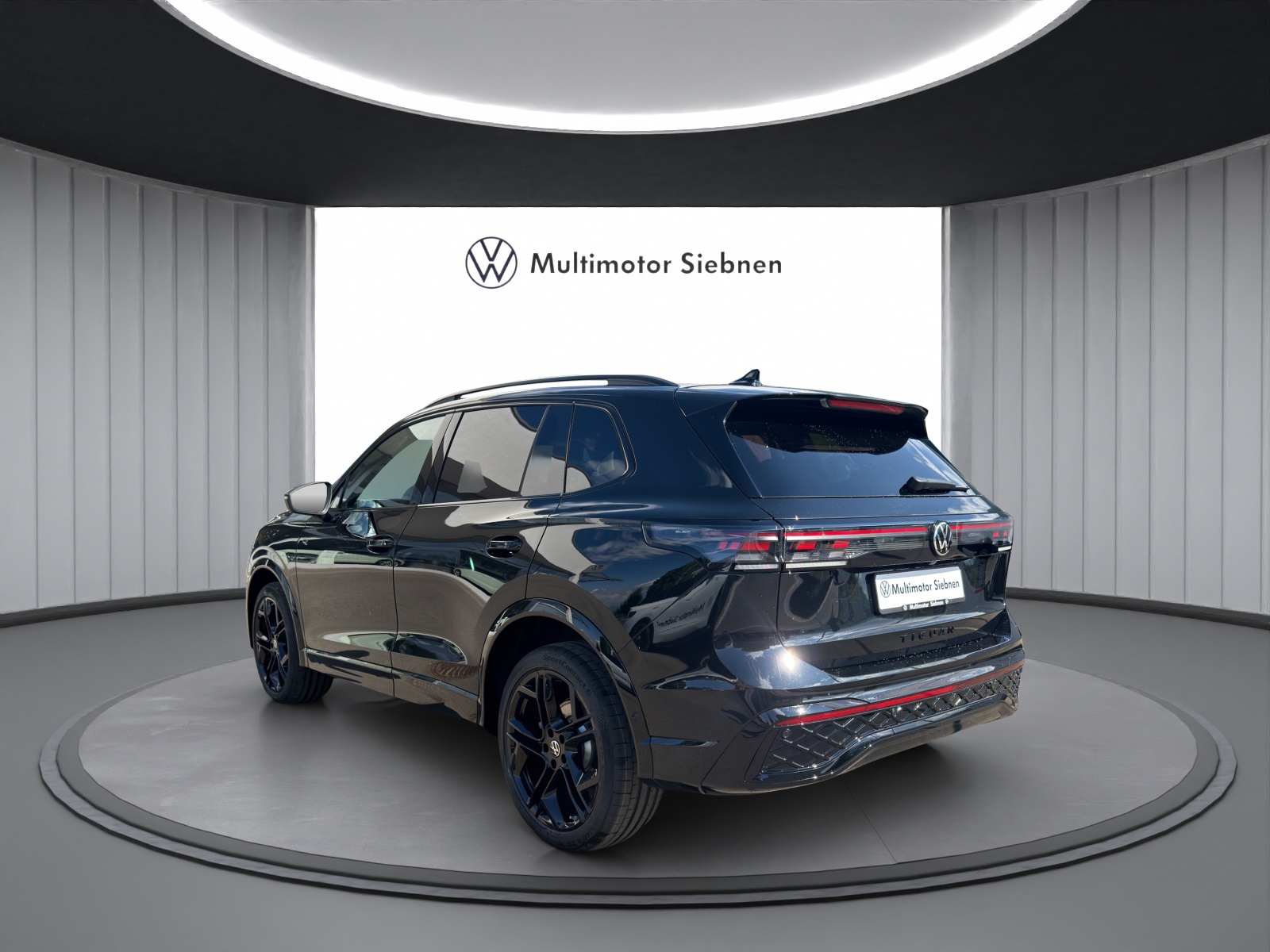 VW Tiguan 2.0 TSI DSG R-Line Plus 4Motion-showroom-element-2