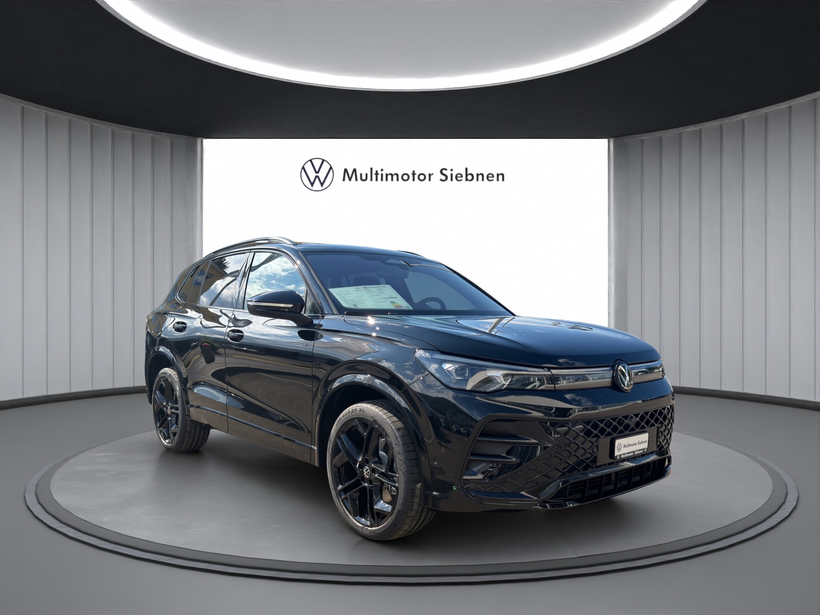 VW Tiguan 2.0 TSI DSG R-Line Plus 4Motion-image-6