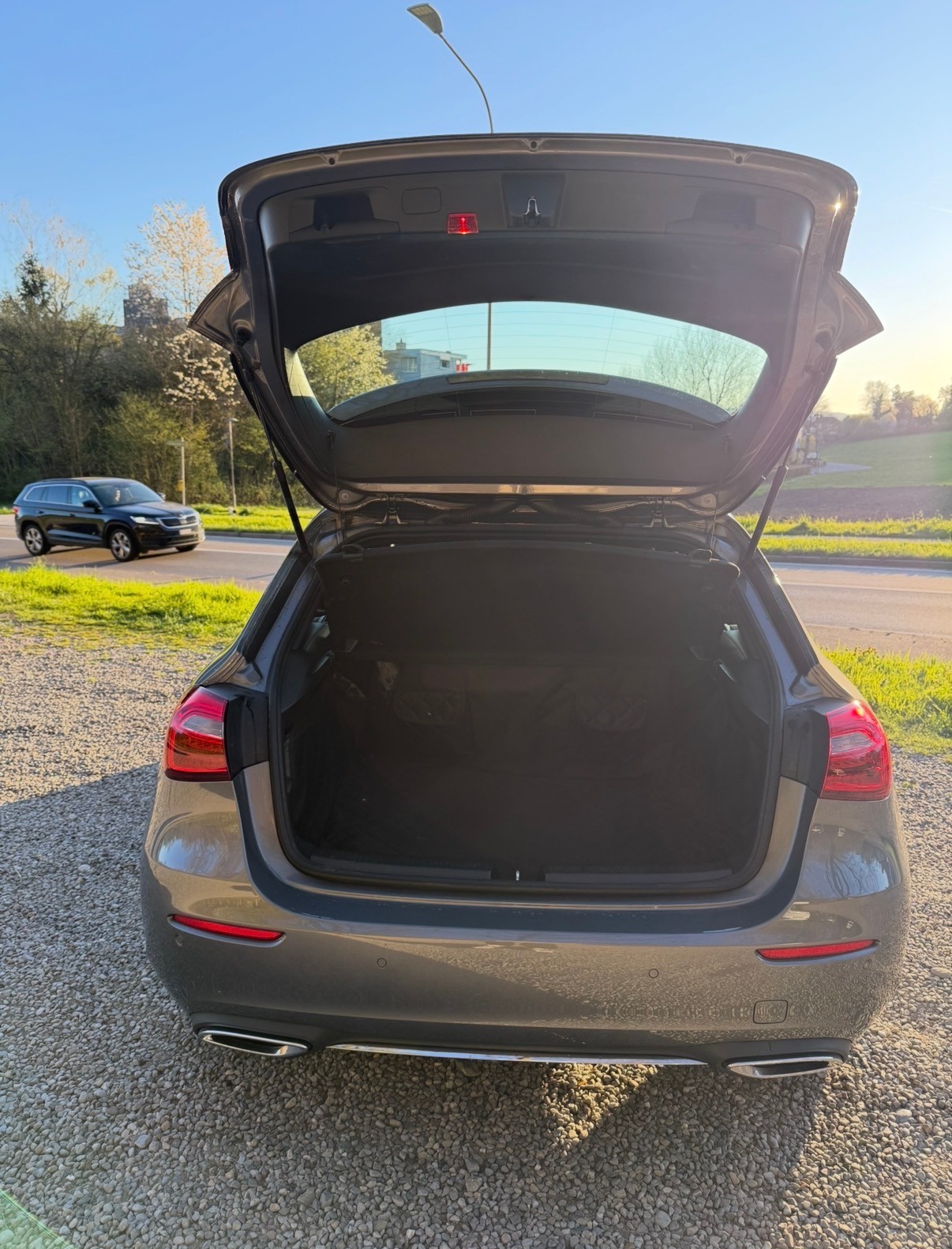 MERCEDES-BENZ A 200 Progressive-image-9