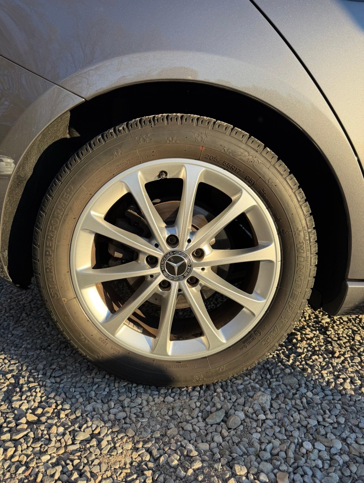 MERCEDES-BENZ A 200 Progressive-image-6