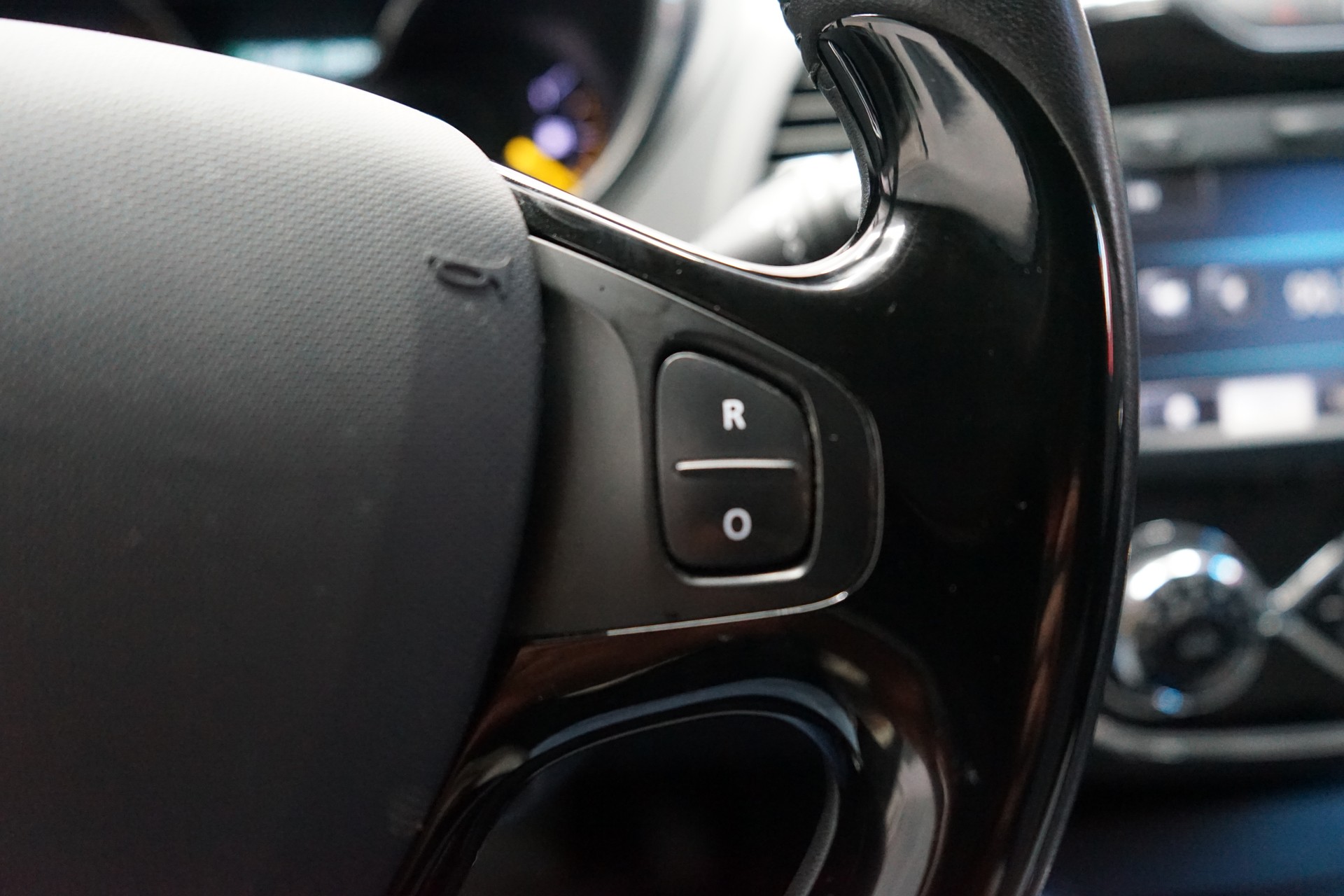 RENAULT Captur 1.2 T 16V Dynamique EDC-image-7