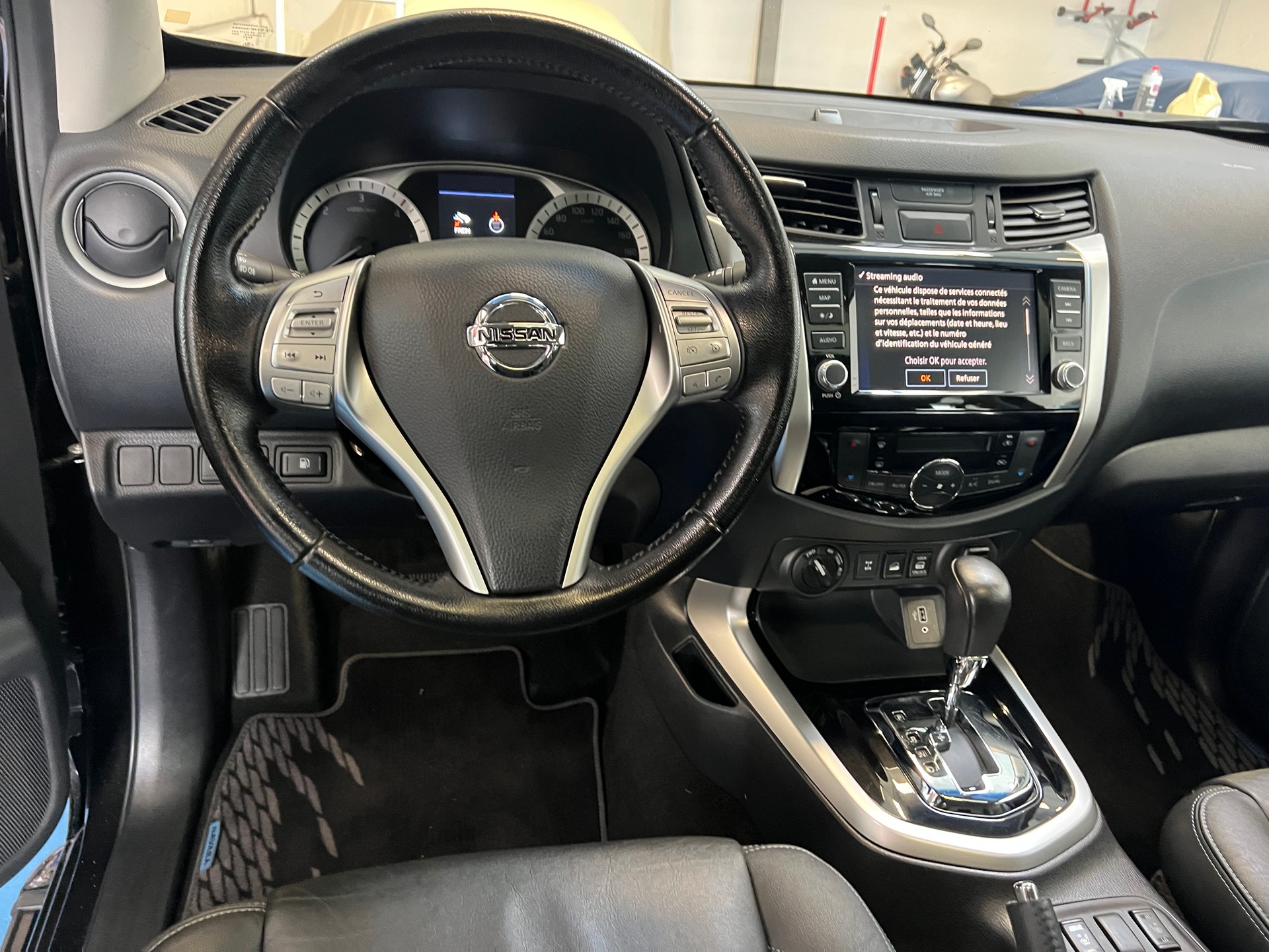 NISSAN NAVARA N-Guard-image-10