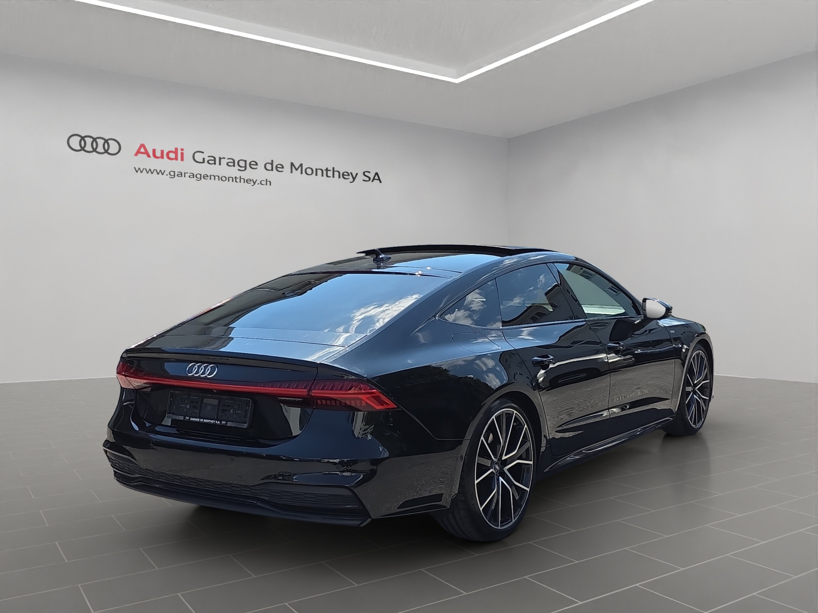 AUDI A7 Sportback 55 TFSI quattro S-tronic-image-3