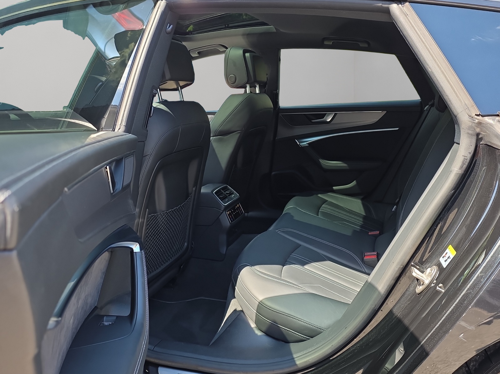 AUDI A7 Sportback 55 TFSI quattro S-tronic-image-8