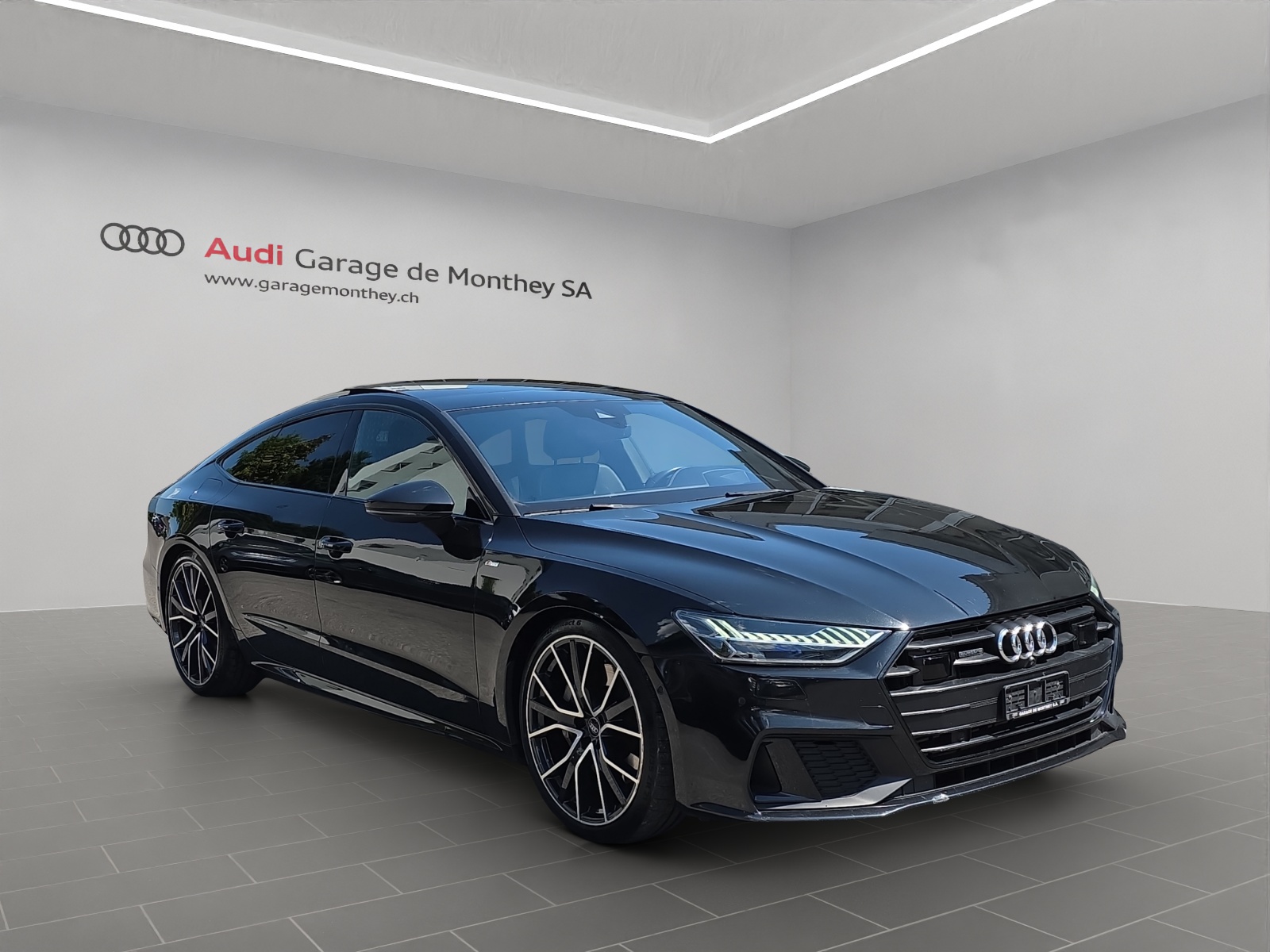 AUDI A7 Sportback 55 TFSI quattro S-tronic-image-2