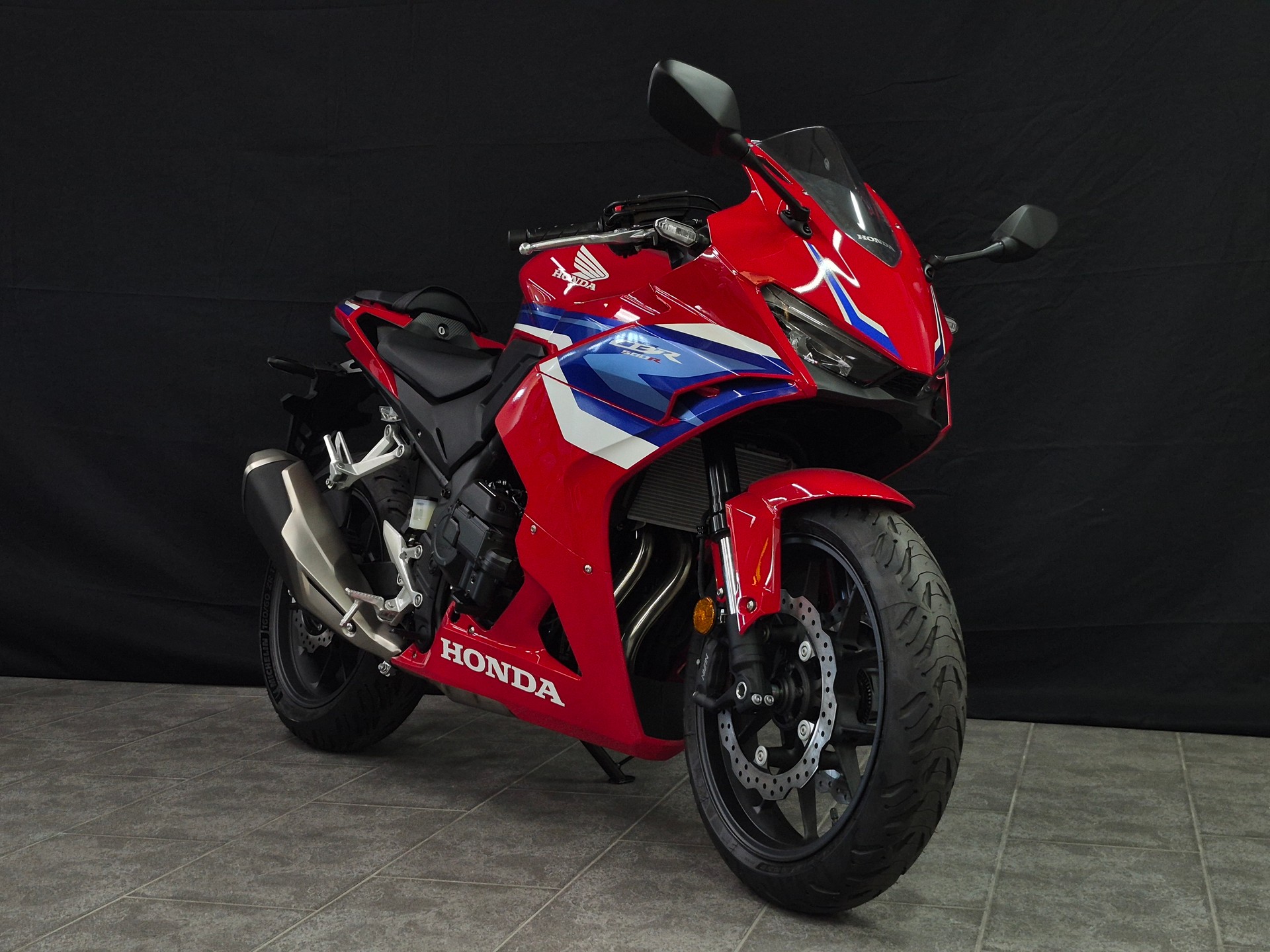 HONDA CBR 500 R (35kW)-image-7