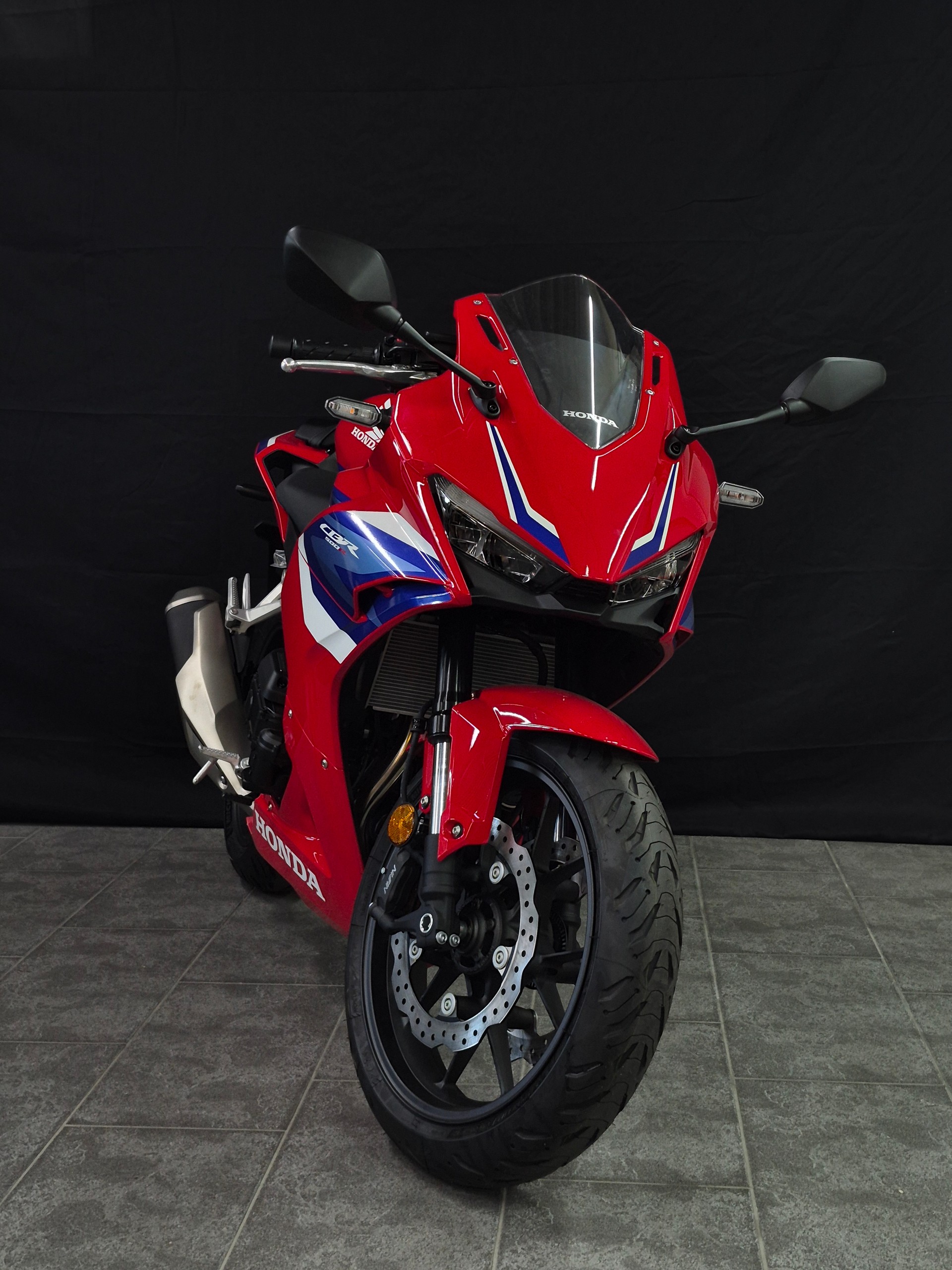HONDA CBR 500 R (35kW)-image-8