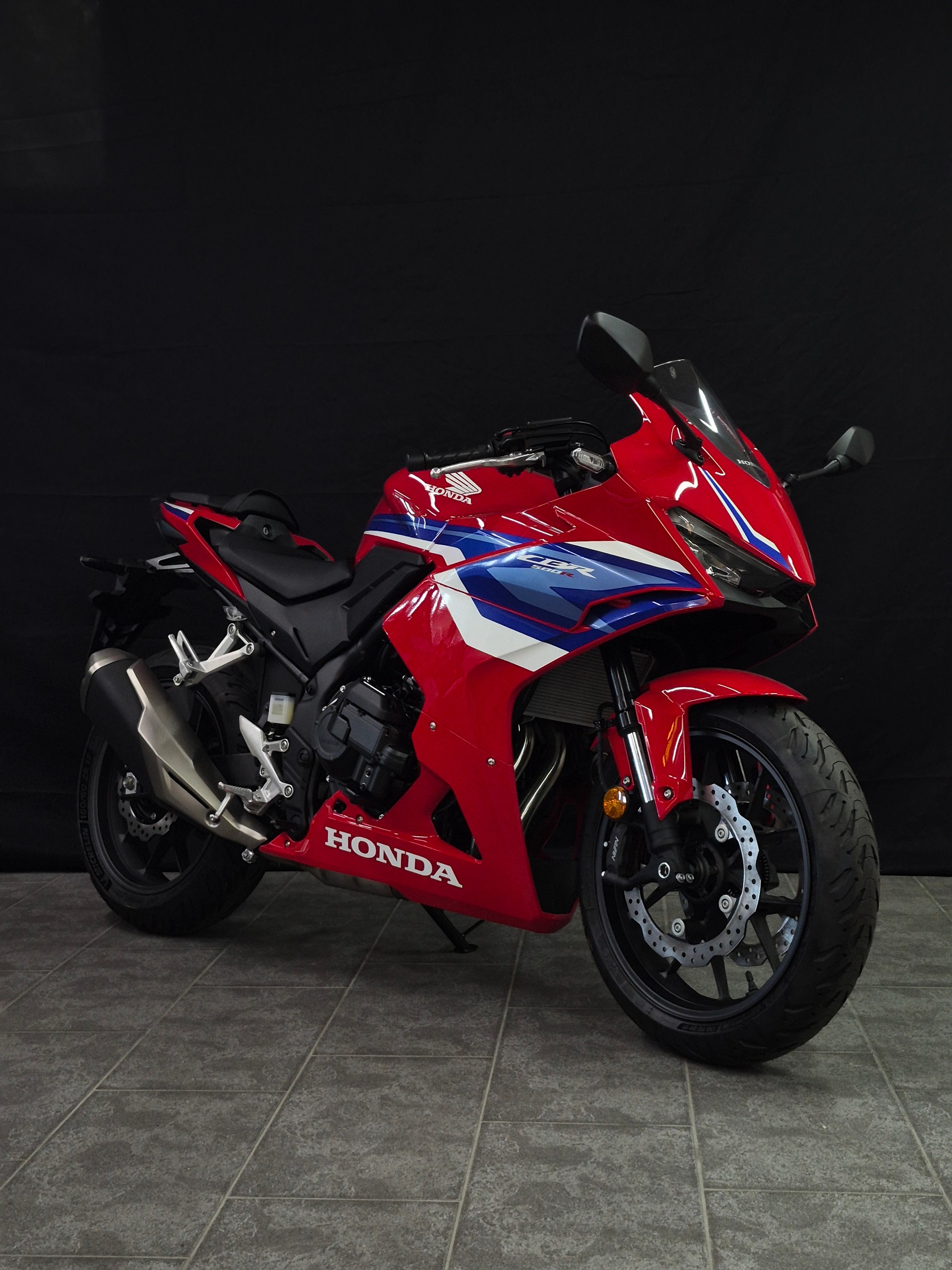 HONDA CBR 500 R (35kW)-image-6
