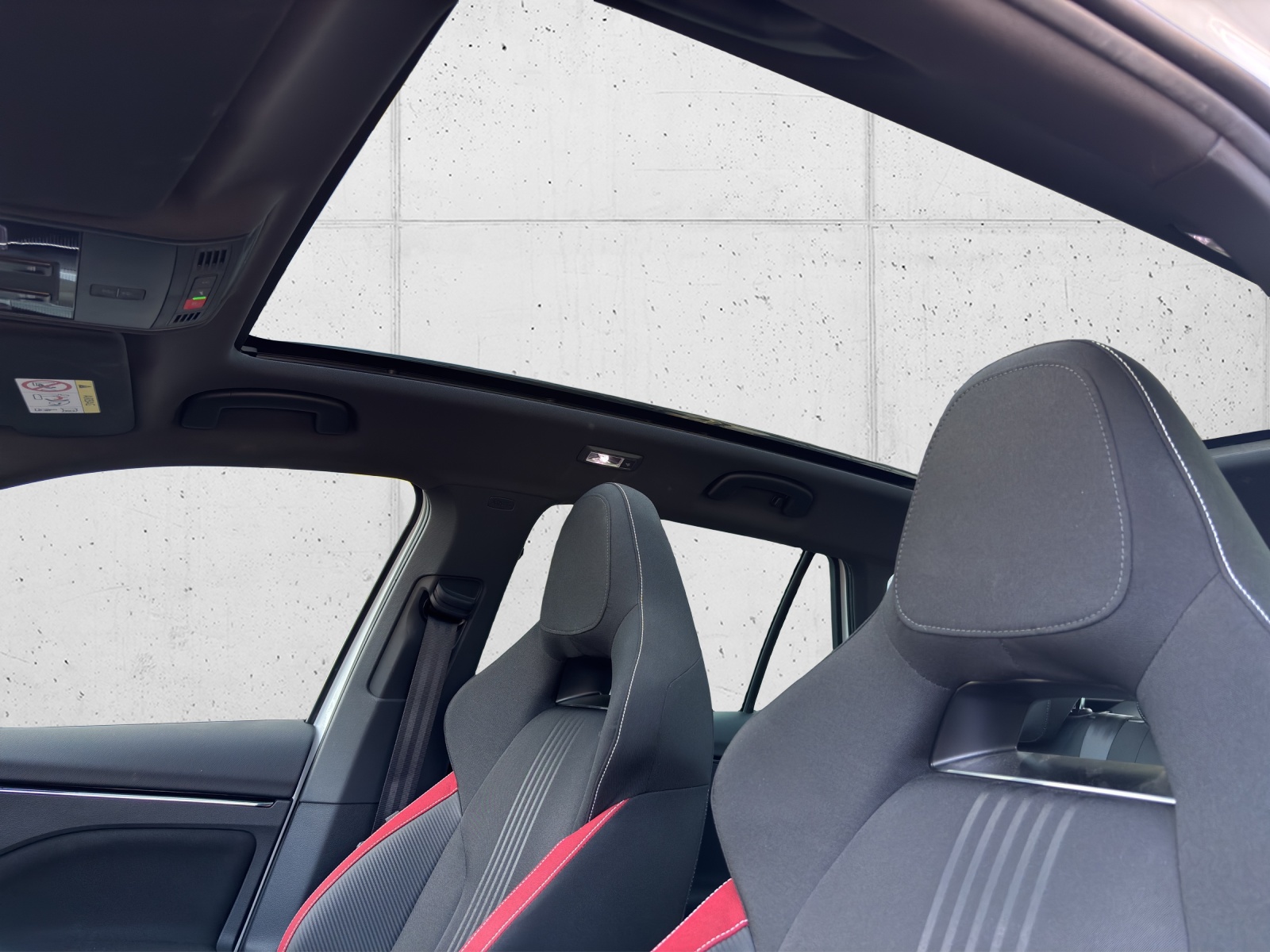 SKODA Kamiq 1.5 TSI ACT Monte Carlo DSG mit Anhängervorrichtung elektr. anklappbar & Panoramadach-image-25