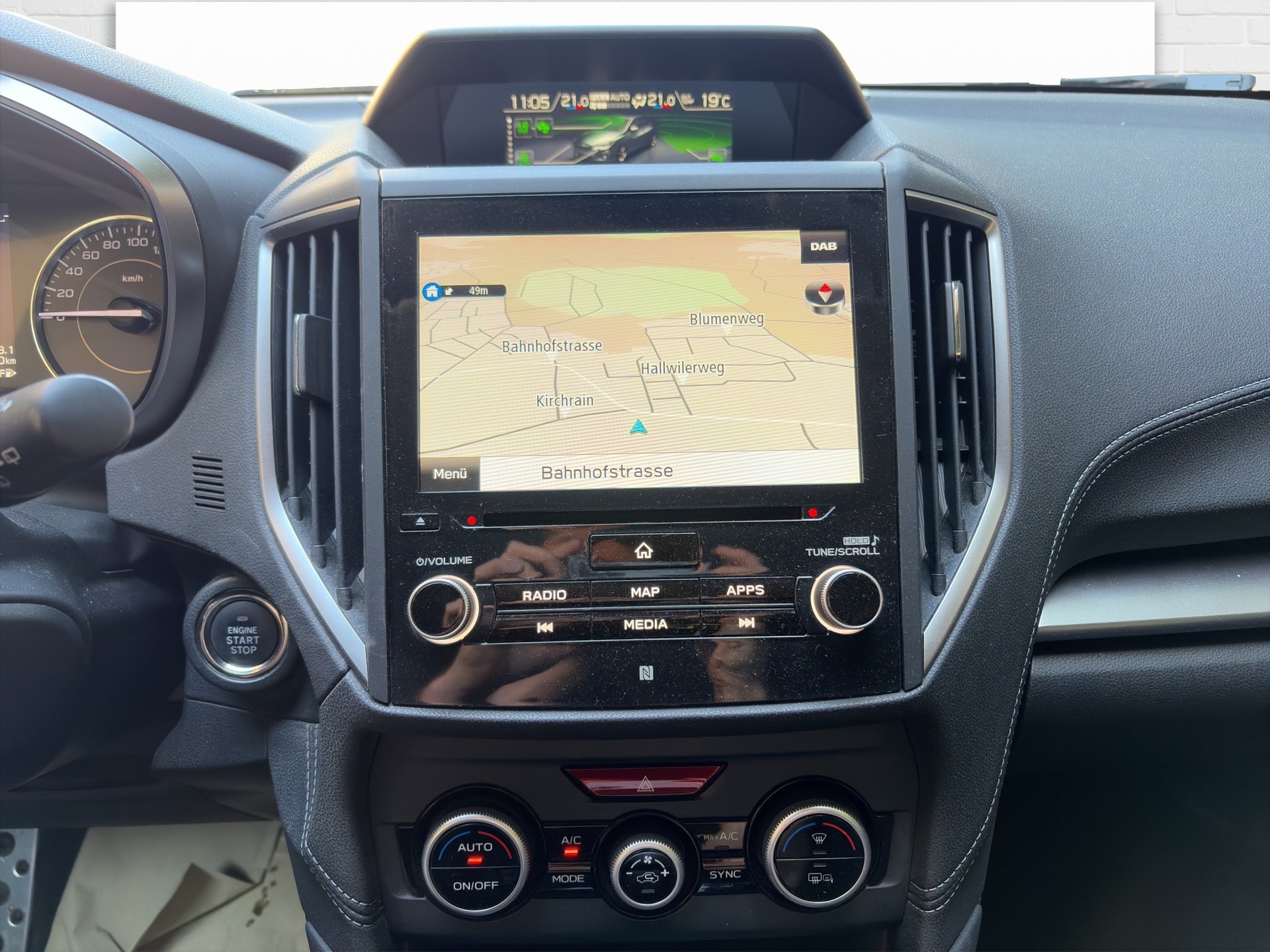 SUBARU Impreza 2.0 Swiss Plus AWD Lineartronic-image-5
