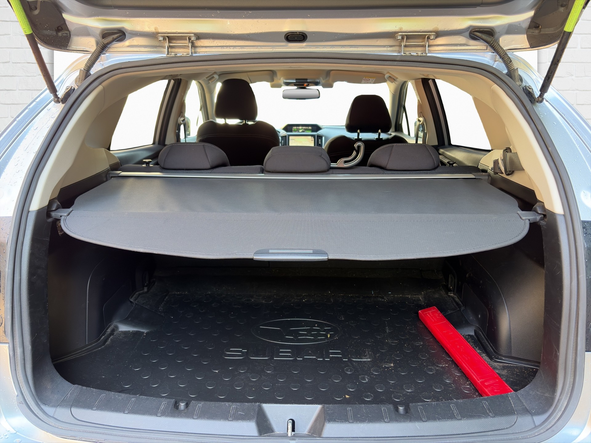 SUBARU Impreza 2.0 Swiss Plus AWD Lineartronic-image-8