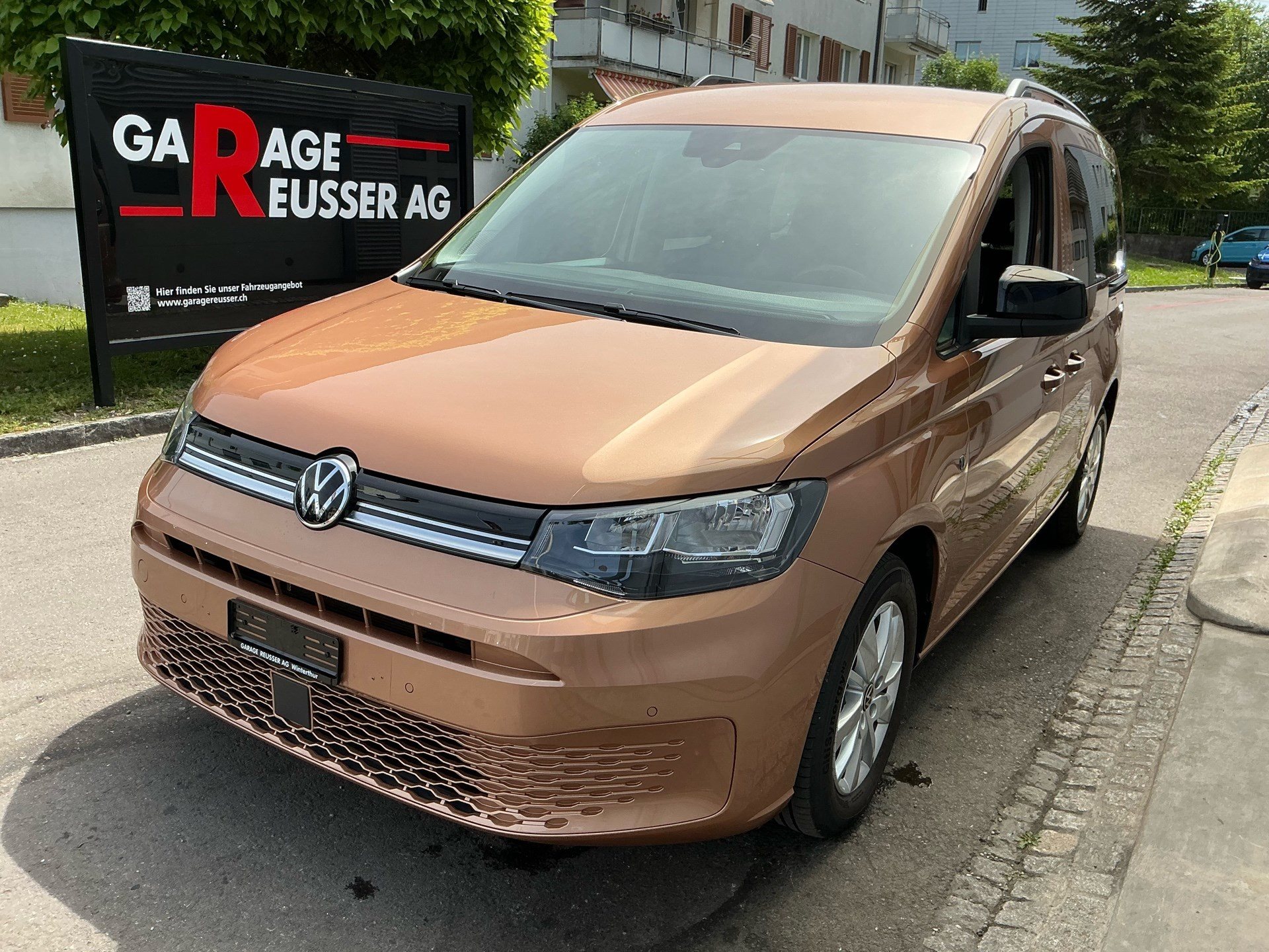 VW Caddy 2.0 TDI DSG LIFE *** NAVI DISCOVER & RÜCKFAHRKAMERA ***-image-0