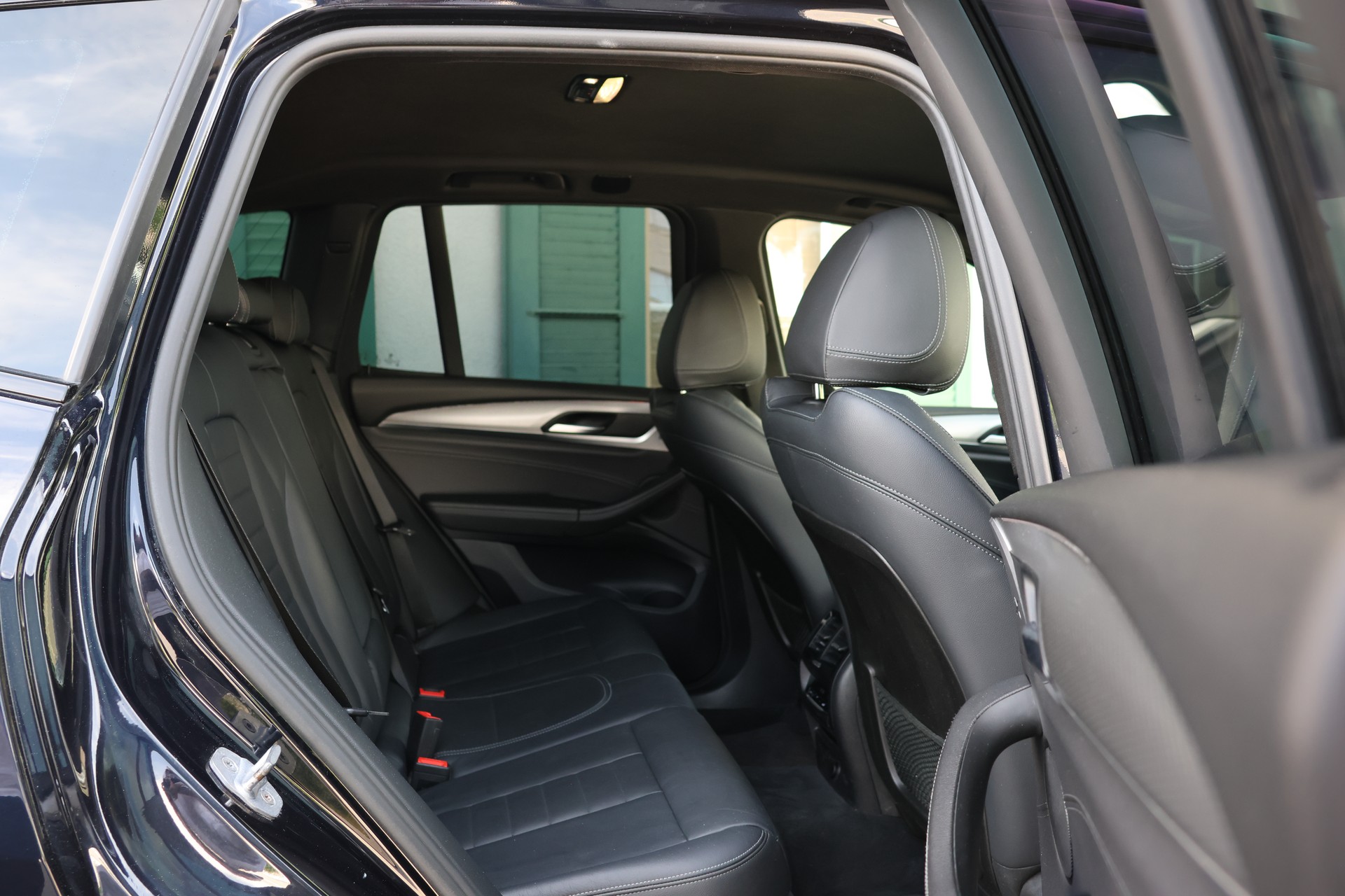 BMW X3 xDrive 20i M Sport Steptronic-image-11