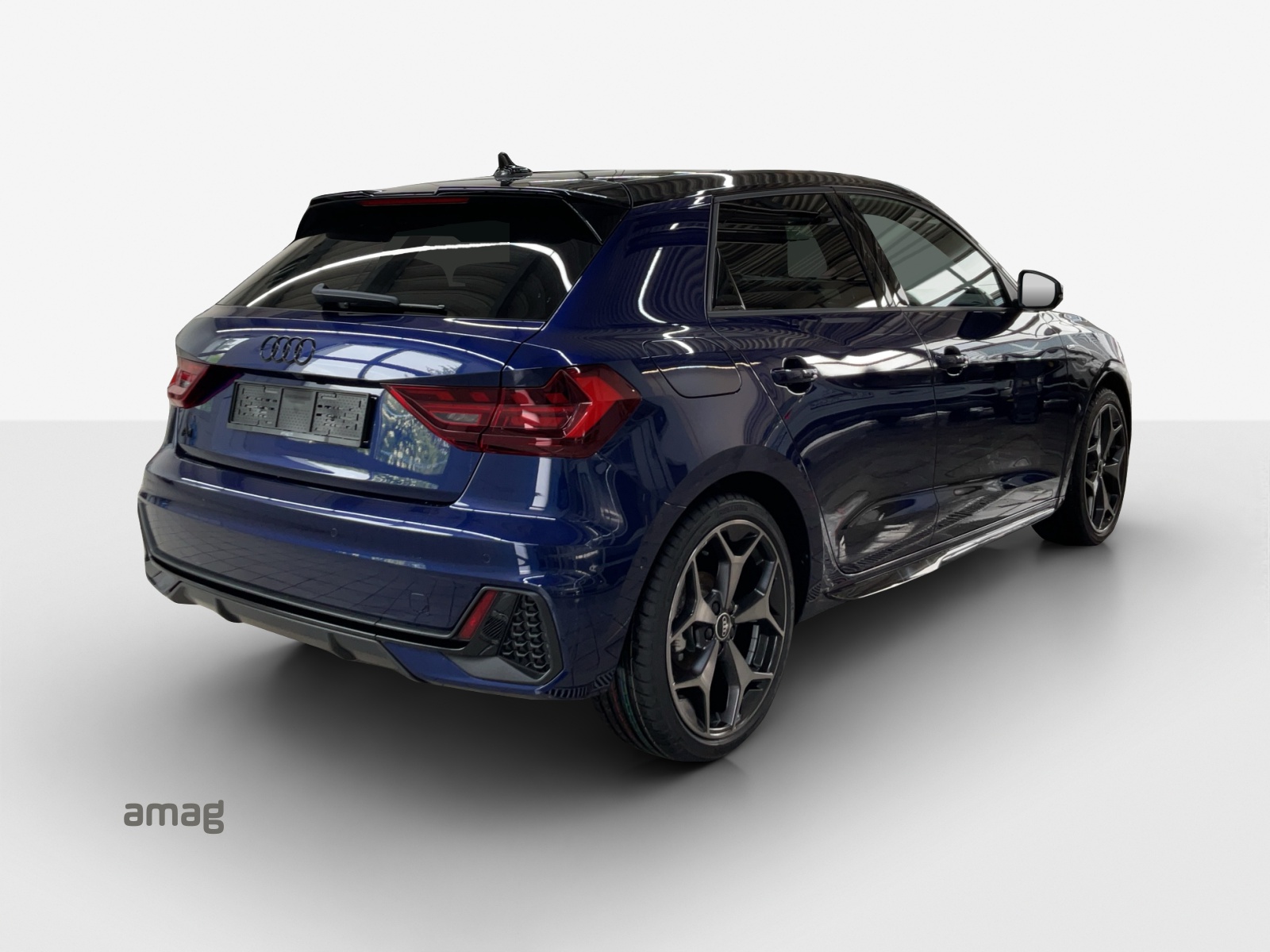 AUDI A1 Sportback 30 TFSI S Line Attraction S-tronic-image-4